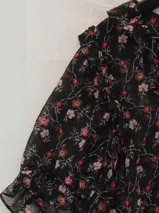 Topshop Women's Top M Black Floral 100% Polyester Short Sleeve Round Neck Basic - Image 4
