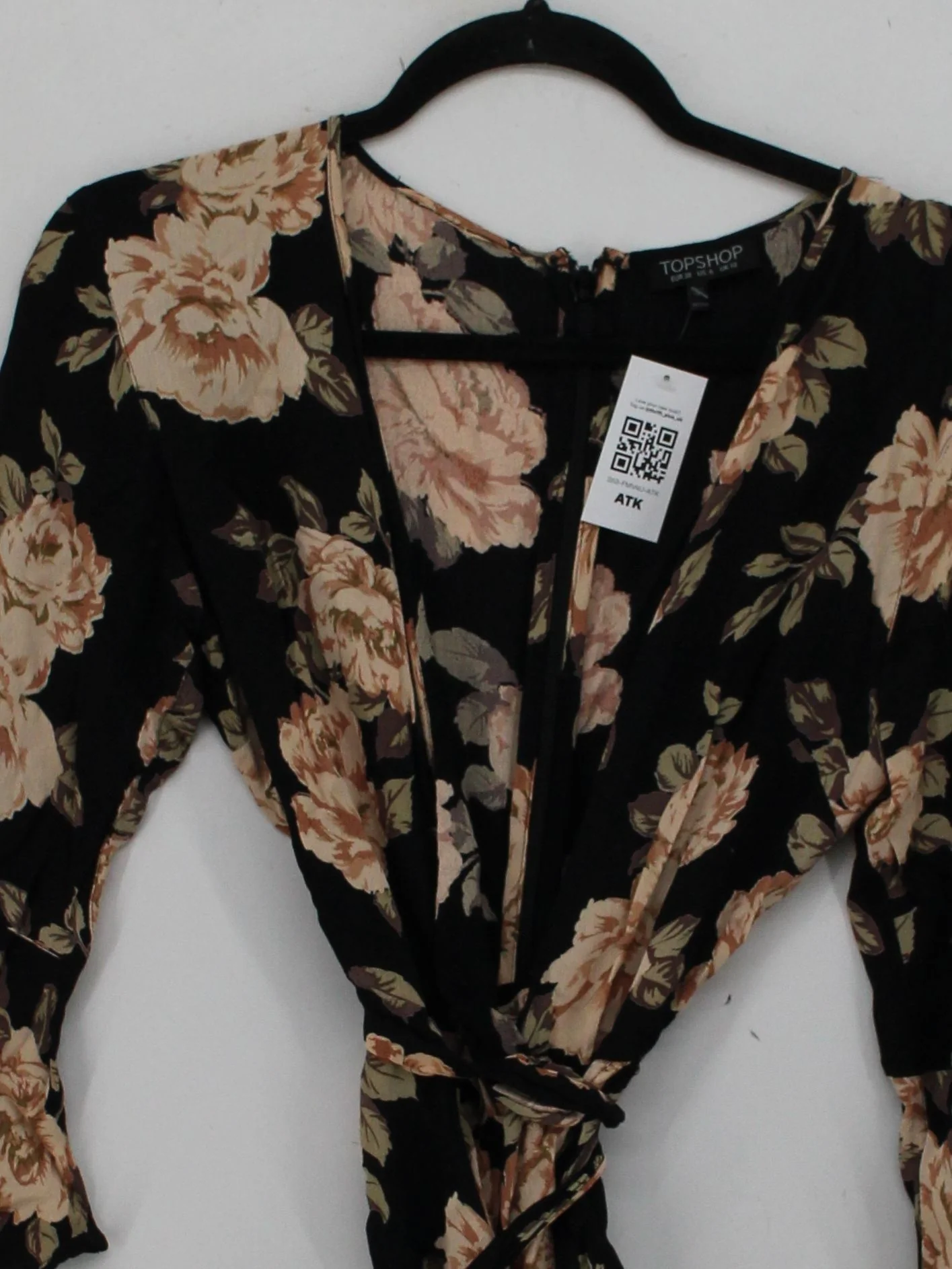 Topshop Women's Top S Black Floral 100% Viscose 3/4 Sleeve V-Neck Basic - Image 3