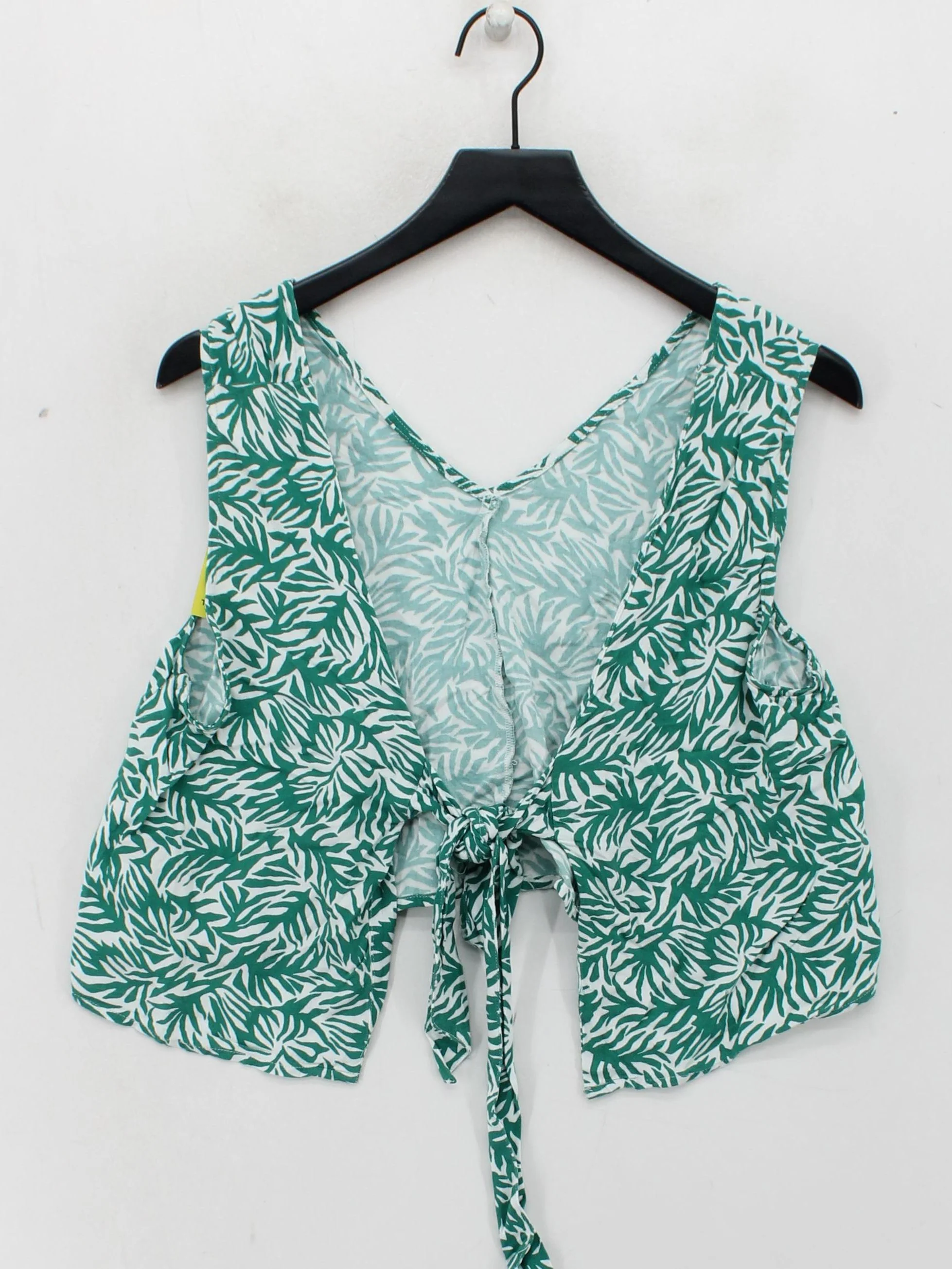 Topshop Women's Top S Green 100% Viscose Sleeveless V-Neck Cropped - Image 2