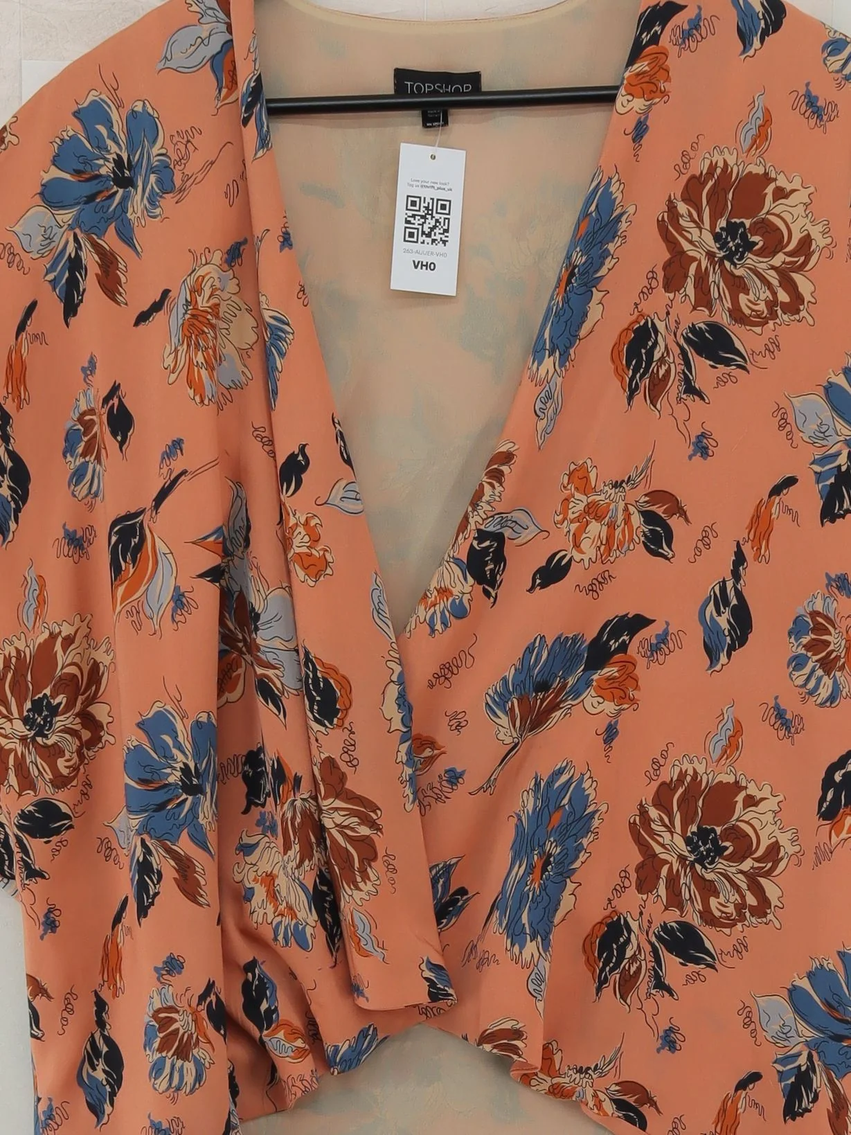 Topshop Women's Top S Orange Floral 100% Polyester Short Sleeve V-Neck Basic - Image 3