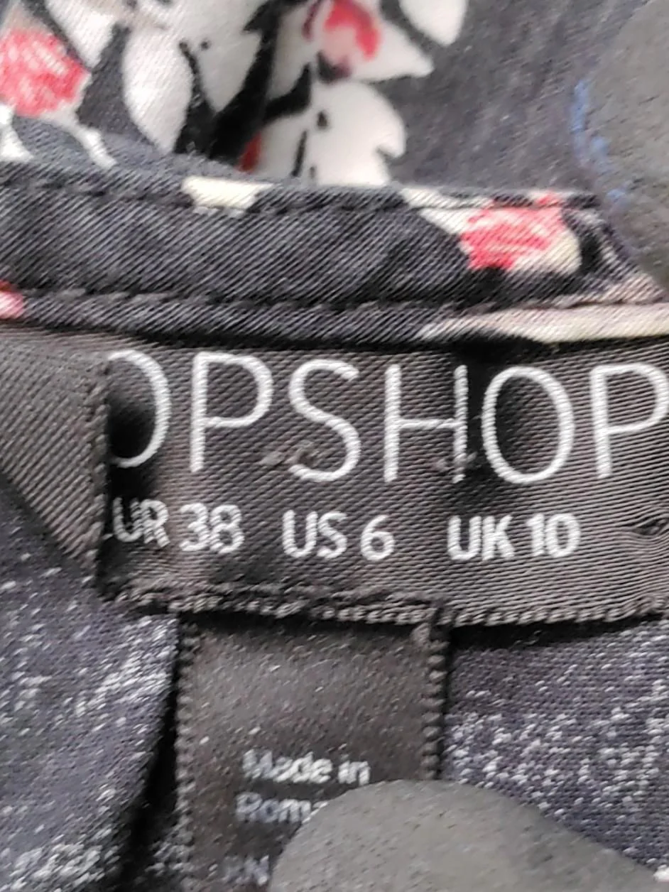 Topshop Women's Top UK 10 Black Floral 100% Cotton 3/4 Sleeve V-Neck Basic - Image 5
