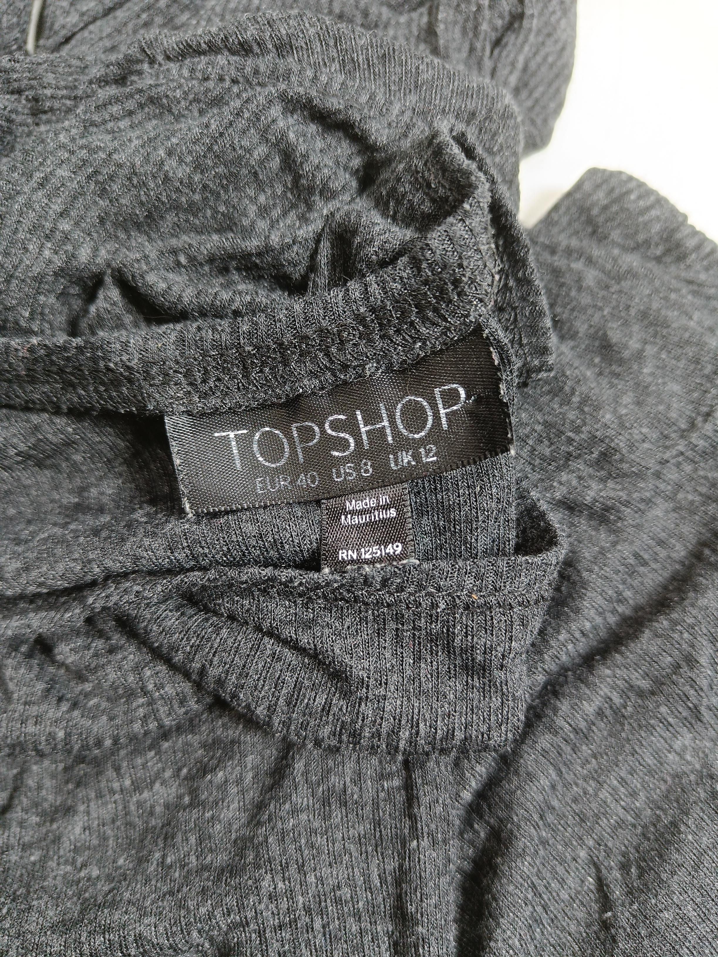Topshop Women's Top UK 12 Black Viscose with Polyester Cropped - Image 5