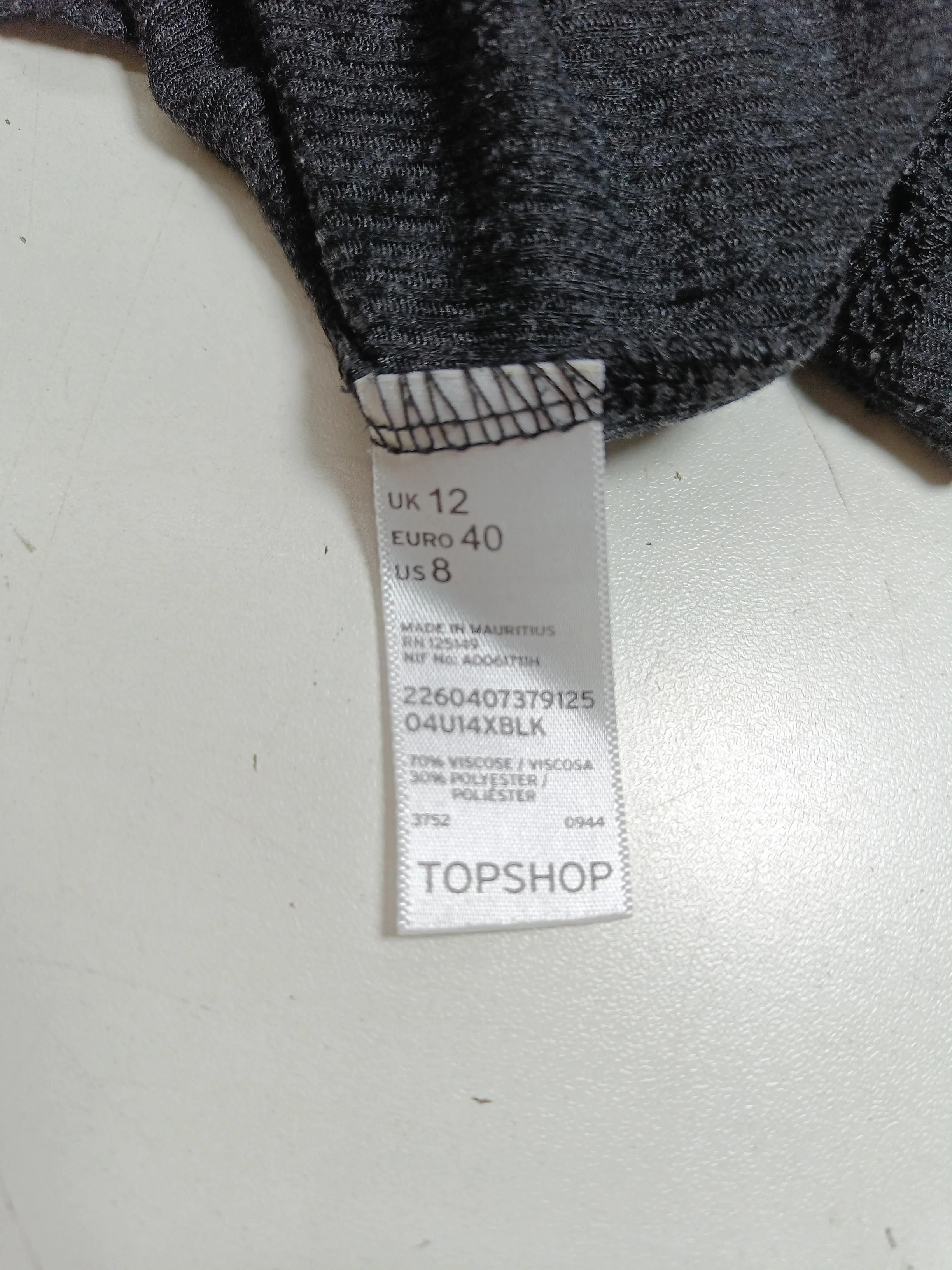 Topshop Women's Top UK 12 Black Viscose with Polyester Cropped - Image 6