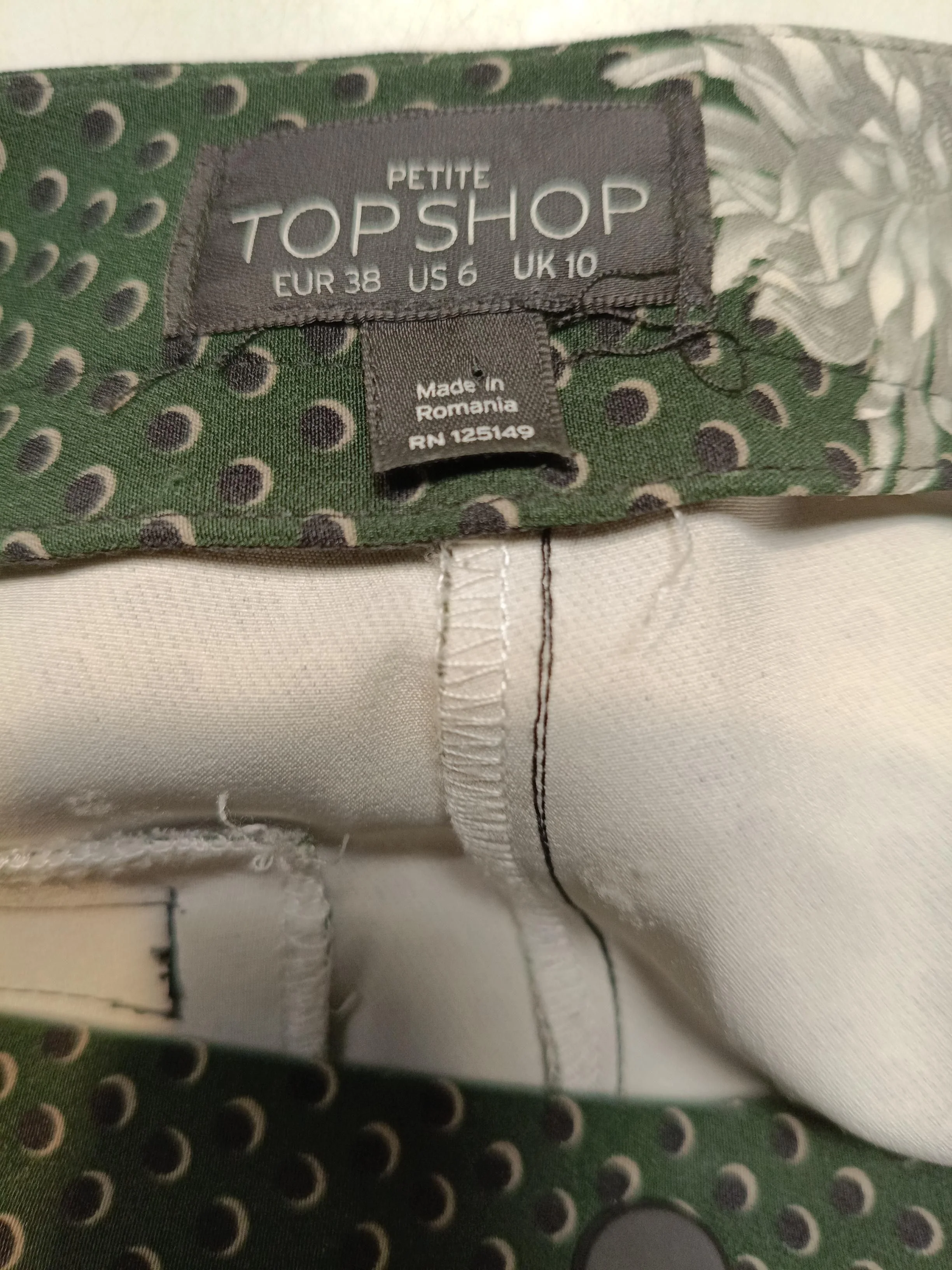 Topshop Women's Trousers UK 10 Green Polyester with Elastane Cropped - Image 5