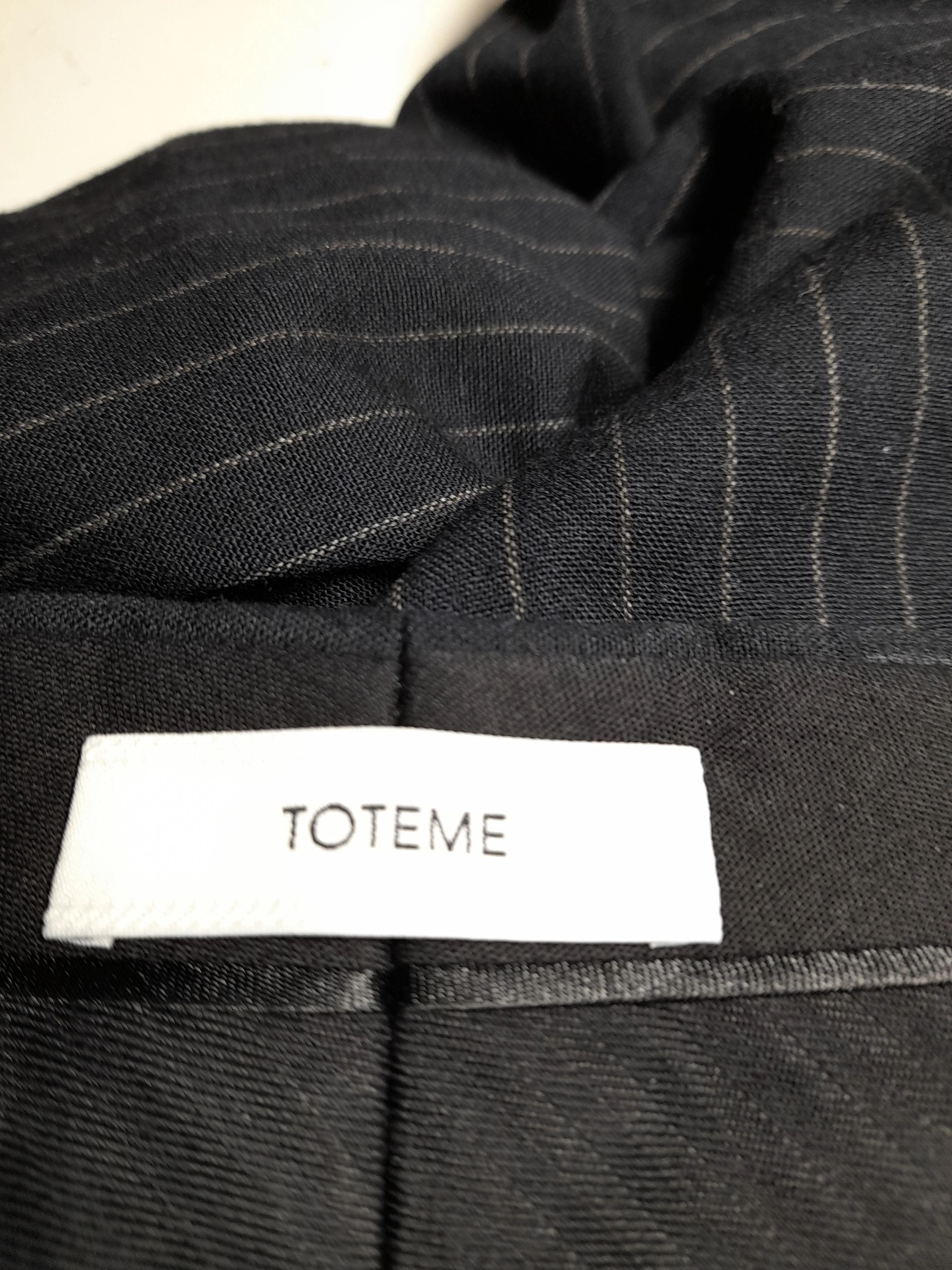 Toteme Men's Suit Trousers W 32 in Black Wool - Image 5