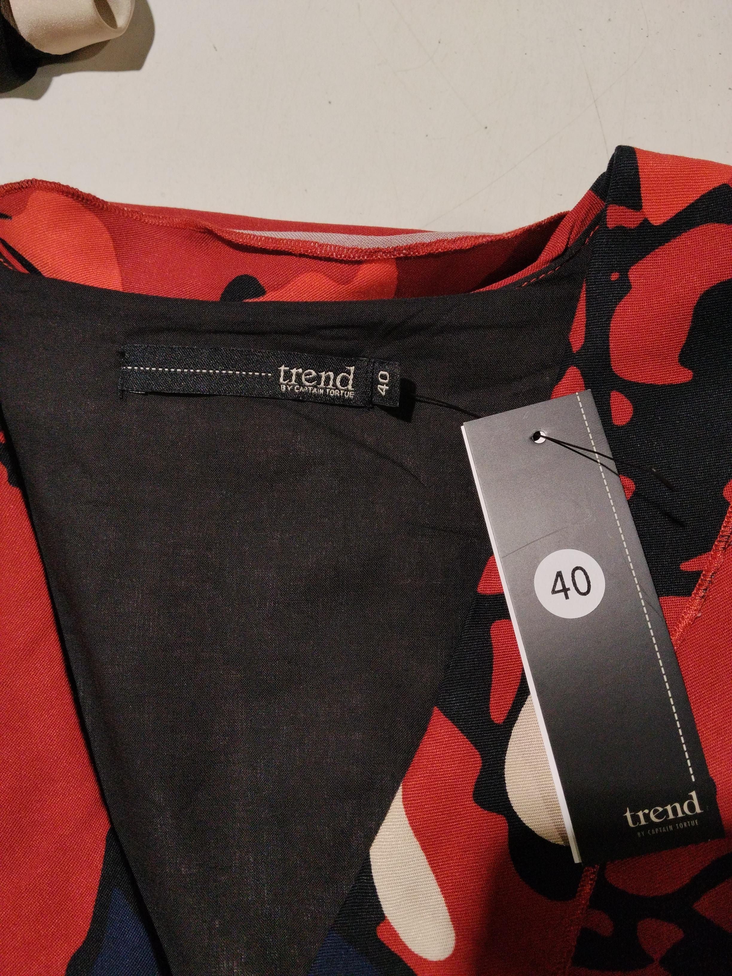 Trend by Captain Tortue Wrap Mini Dress in Red - Image 5