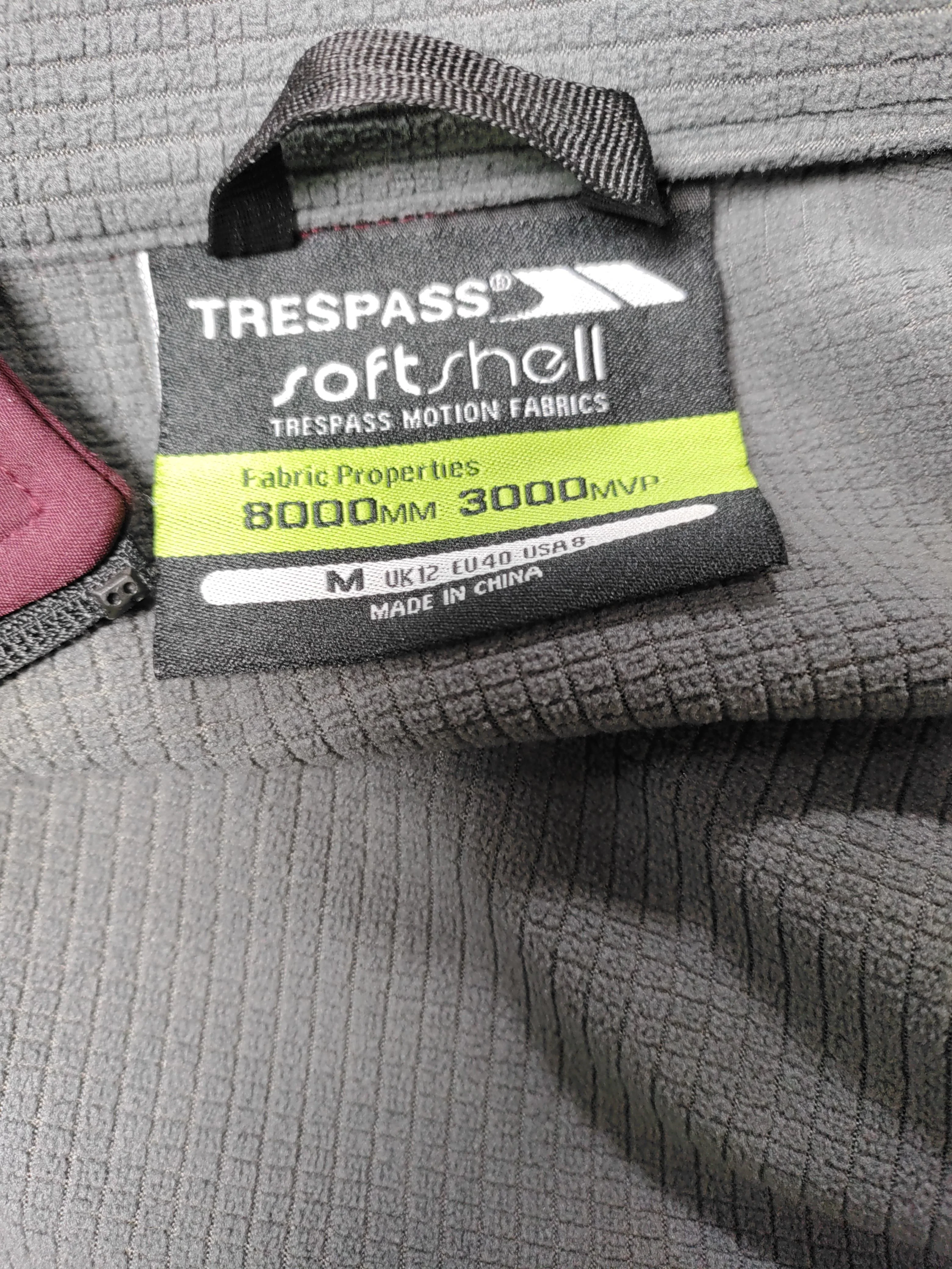 Trespass Windbreaker jacket red - Image 6