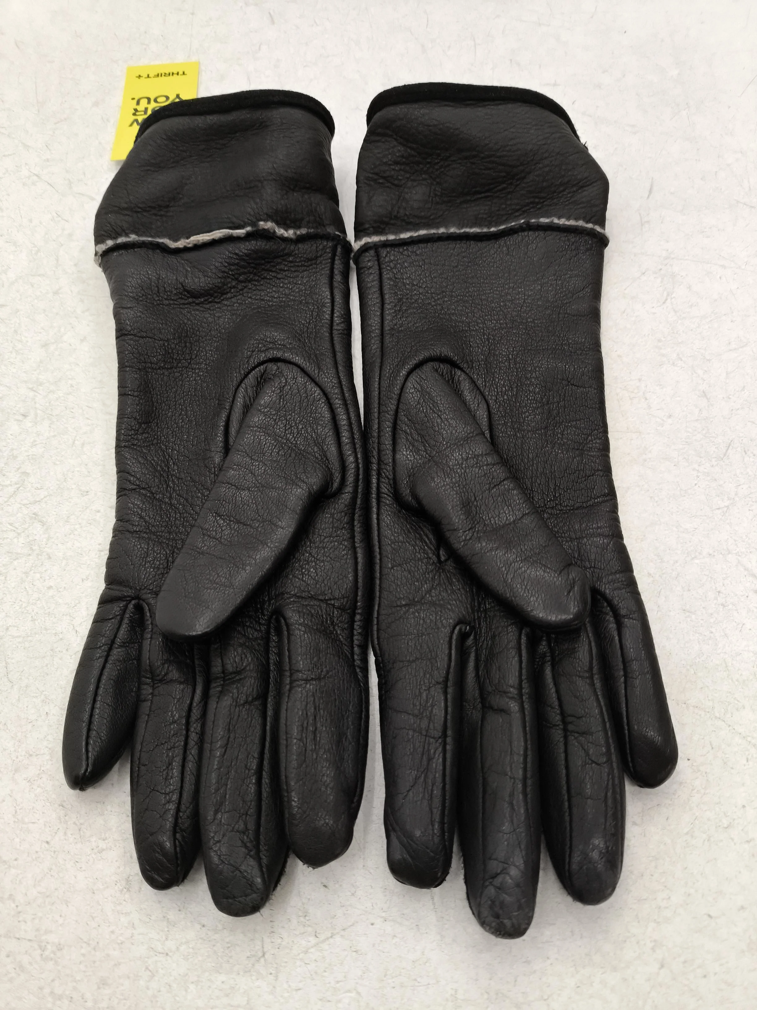UGG Australia Men's Gloves S Black Leather with Cashmere Glove - Image 2
