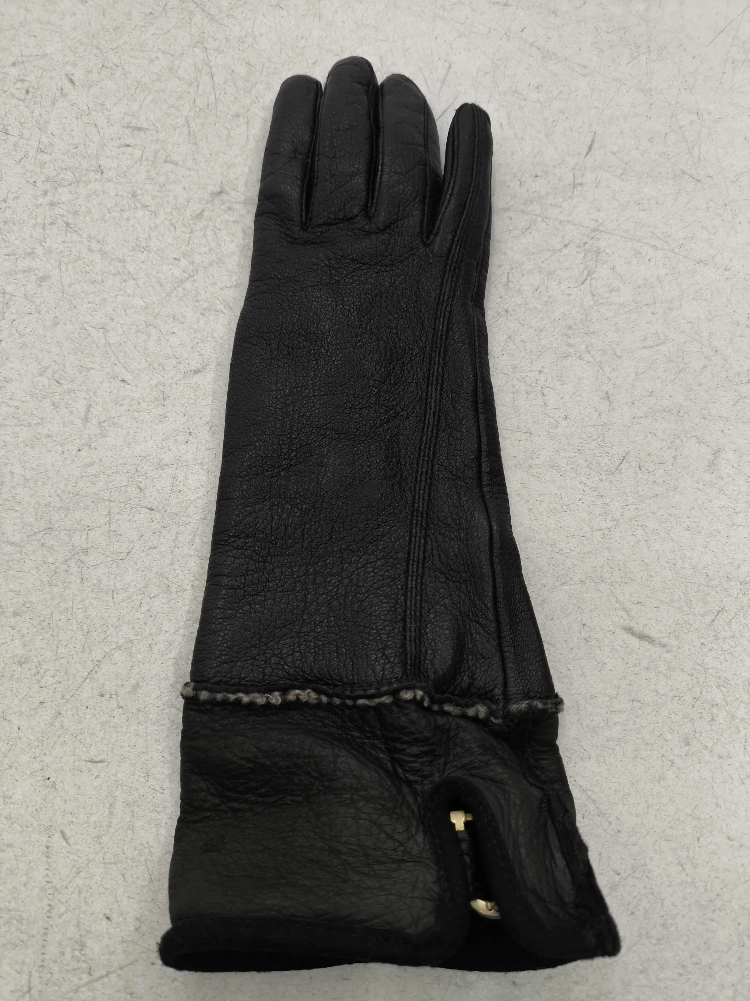 UGG Australia Men's Gloves S Black Leather with Cashmere Glove - Image 3