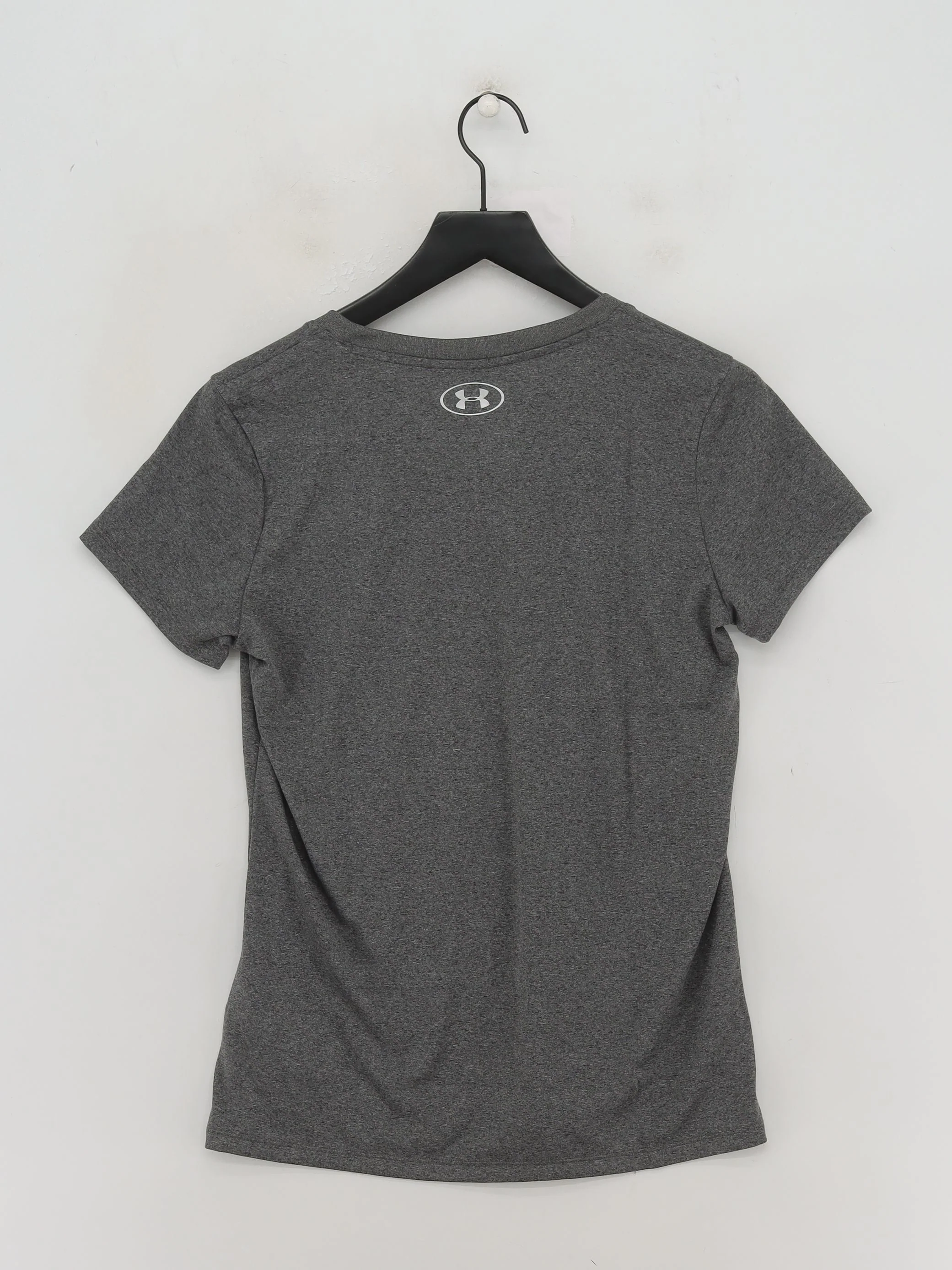 Under Armour Women's T-Shirt M Grey 100% Polyester Basic New with tags - Image 2