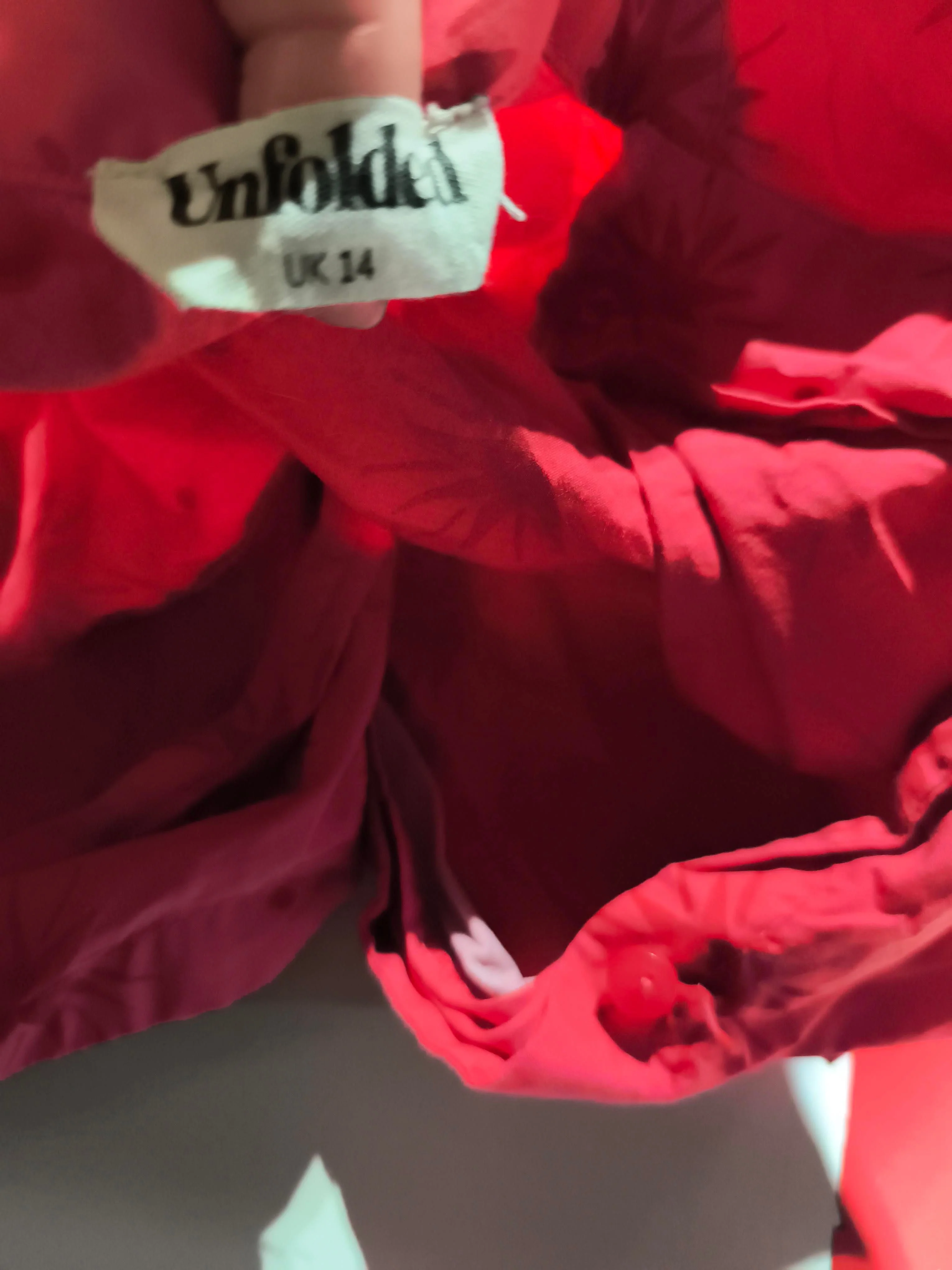 Unfolded Women's Shirt M Red 100% Cotton Long Sleeve Collared Basic - Image 5