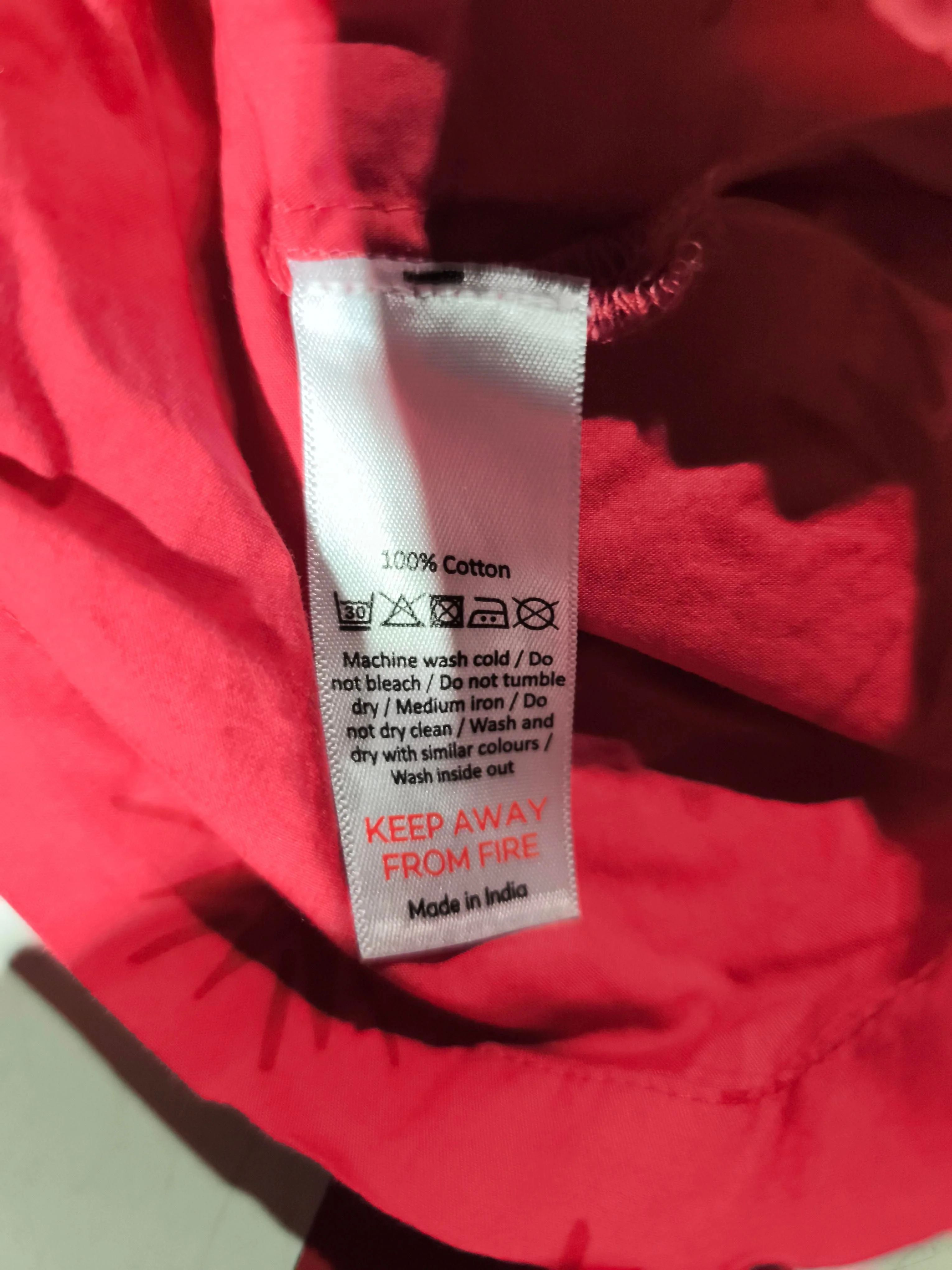 Unfolded Women's Shirt M Red 100% Cotton Long Sleeve Collared Basic - Image 6