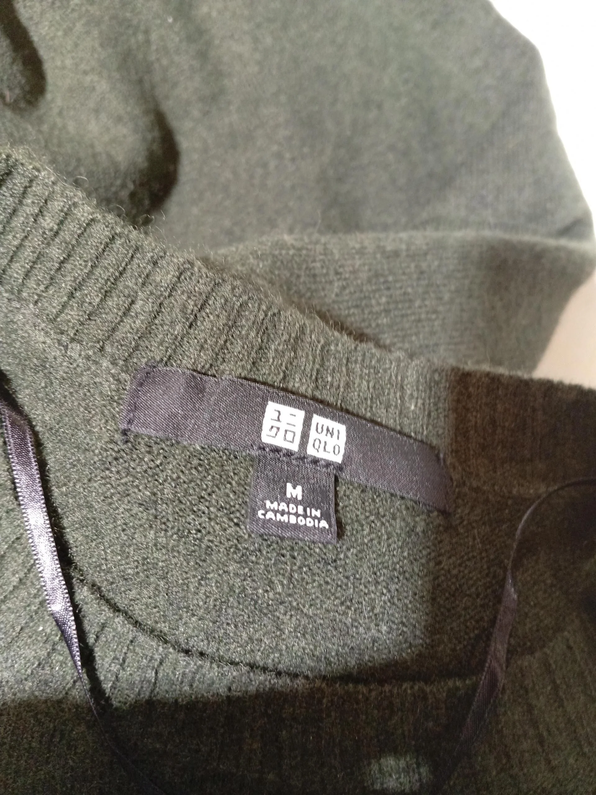 Uniqlo Jumper Midi Dress M in Green - Image 6
