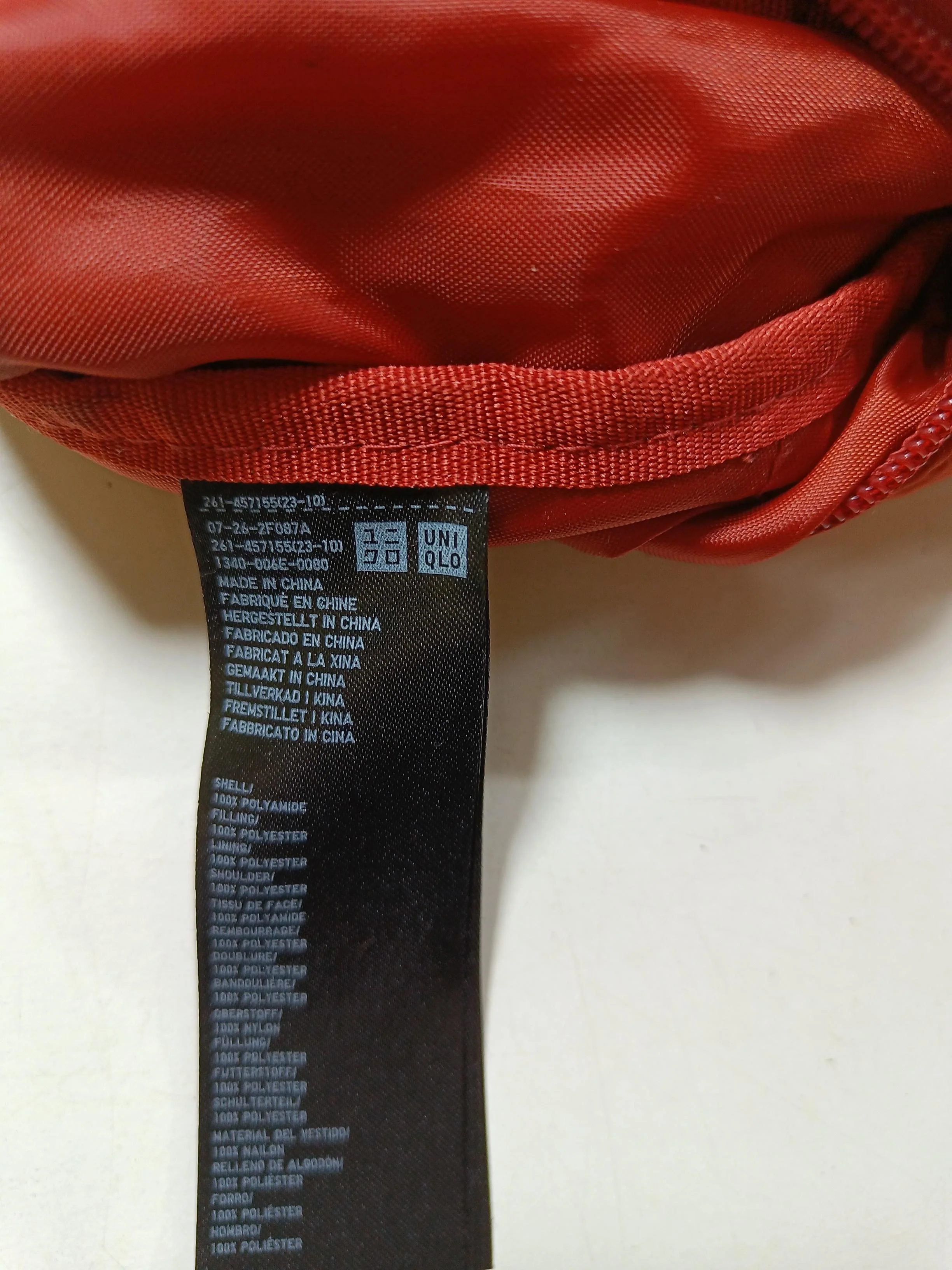 Uniqlo Men's Bag Red Polyamide with Polyester Belt Bag & Waist Pack - Image 6