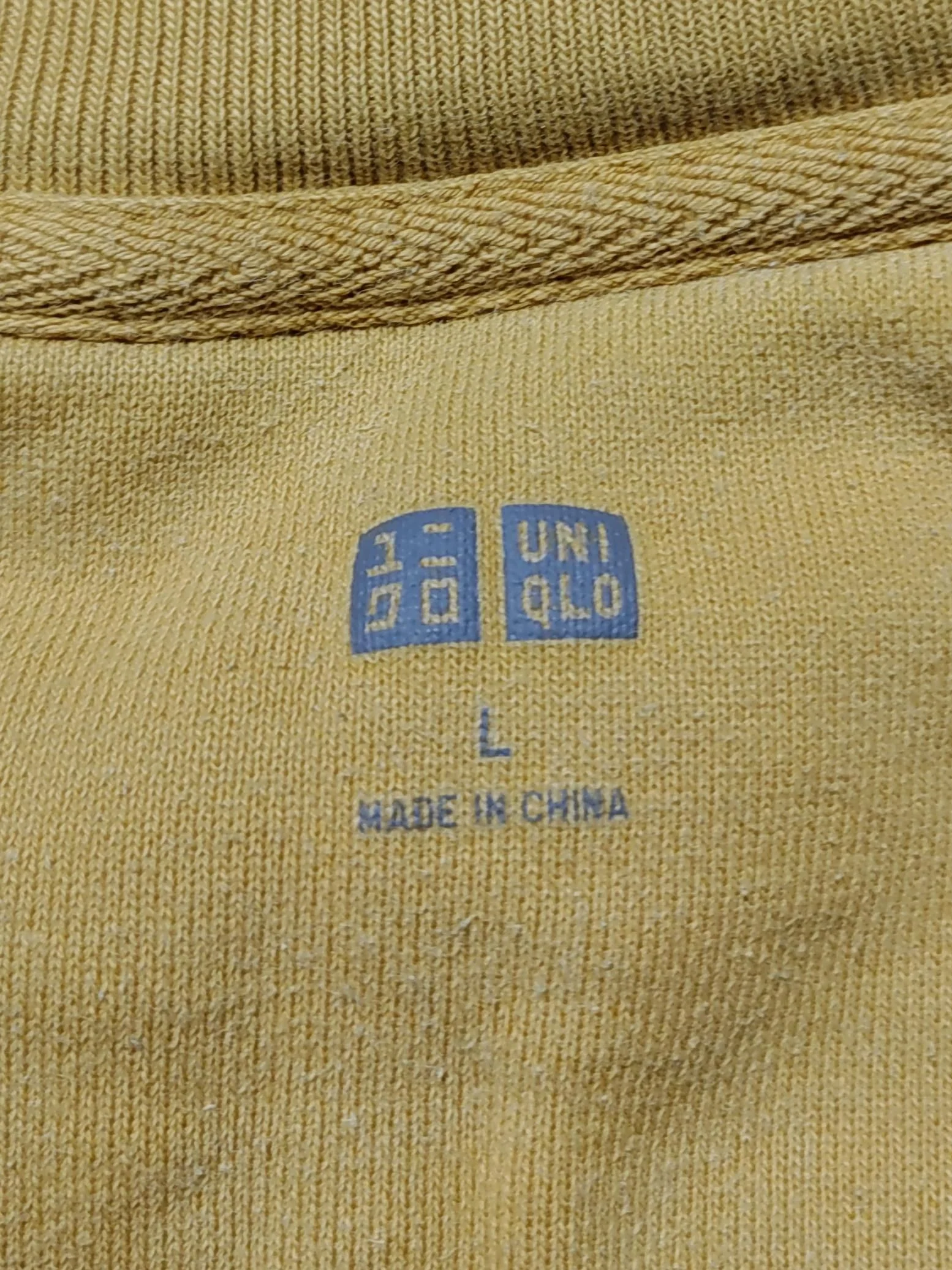 Uniqlo Men's Hoodie L Yellow 100% Cotton Pullover - Image 5