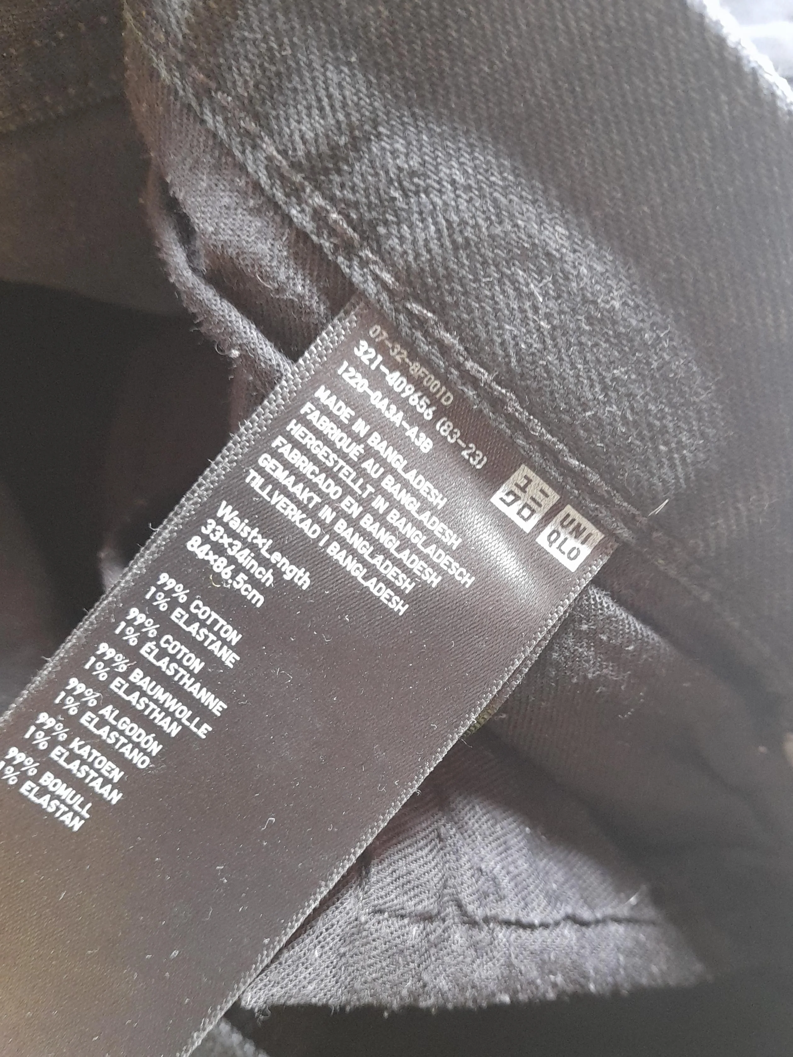 Uniqlo Men's Jeans W 33 in; L 34 in Black Cotton with Elastane Straight - Image 7