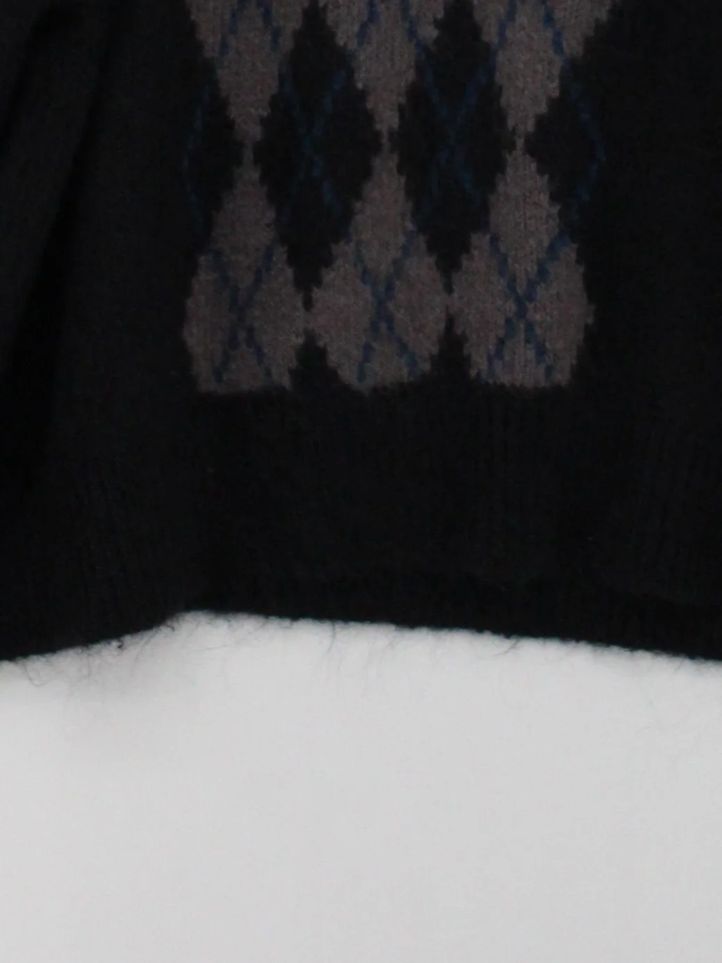 Uniqlo Men's Jumper L Black Polyamide with Polyester, Acrylic, Wool Pullover - Image 4