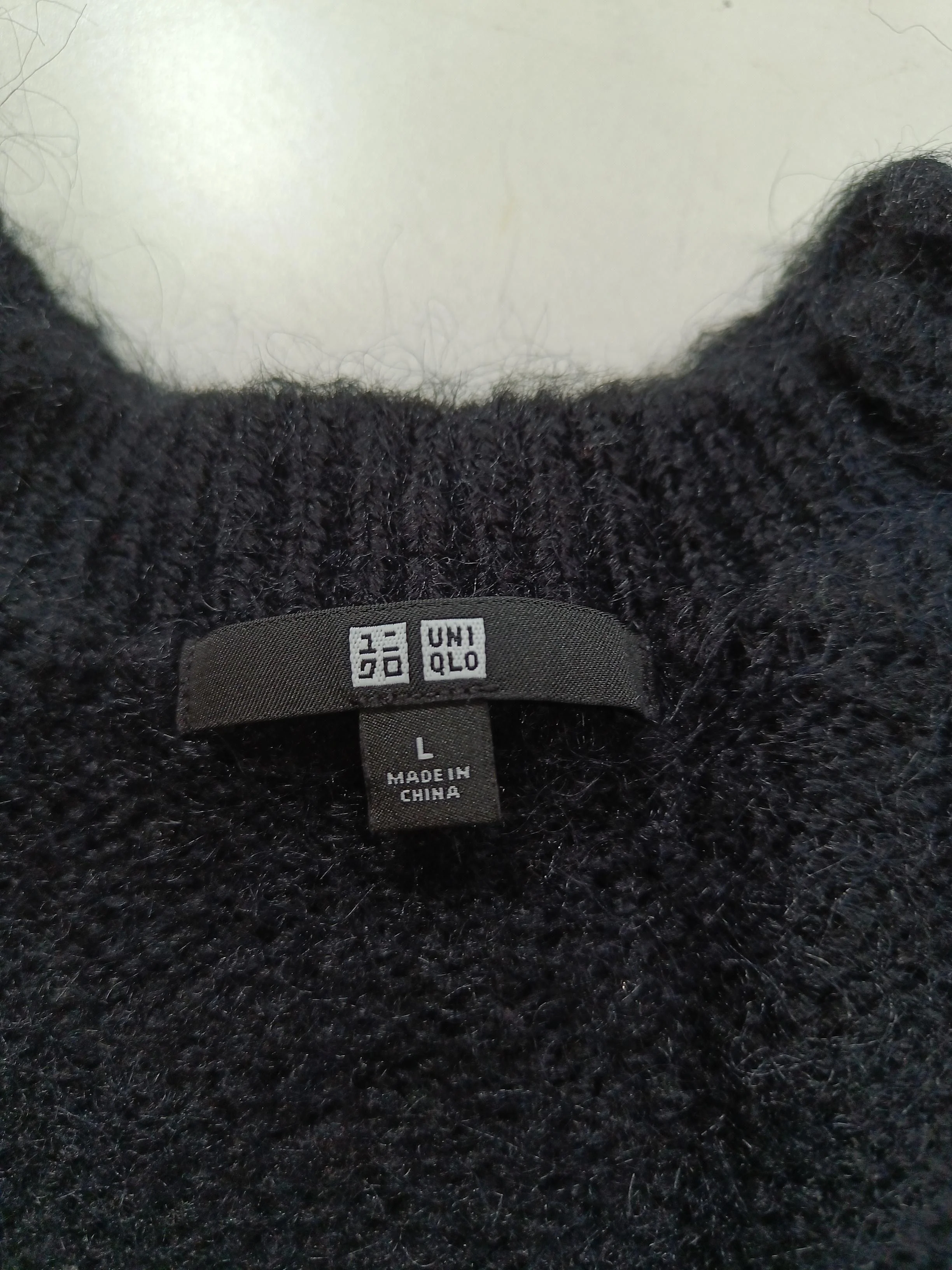 Uniqlo Men's Jumper L Black Polyamide with Polyester, Acrylic, Wool Pullover - Image 5