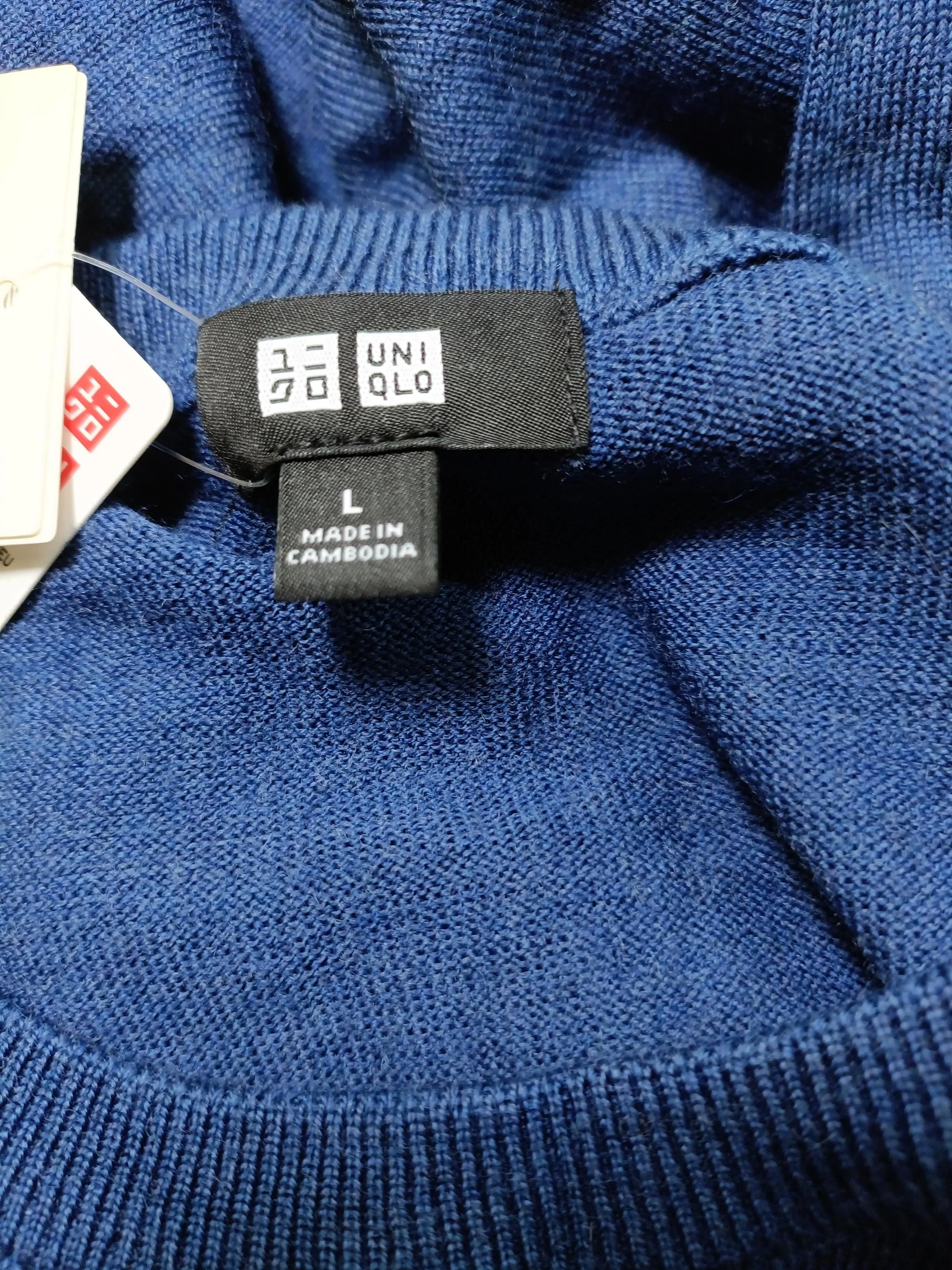 Uniqlo Men's Jumper L Blue 100% Wool Crew Neck Pullover New with tags - Image 5