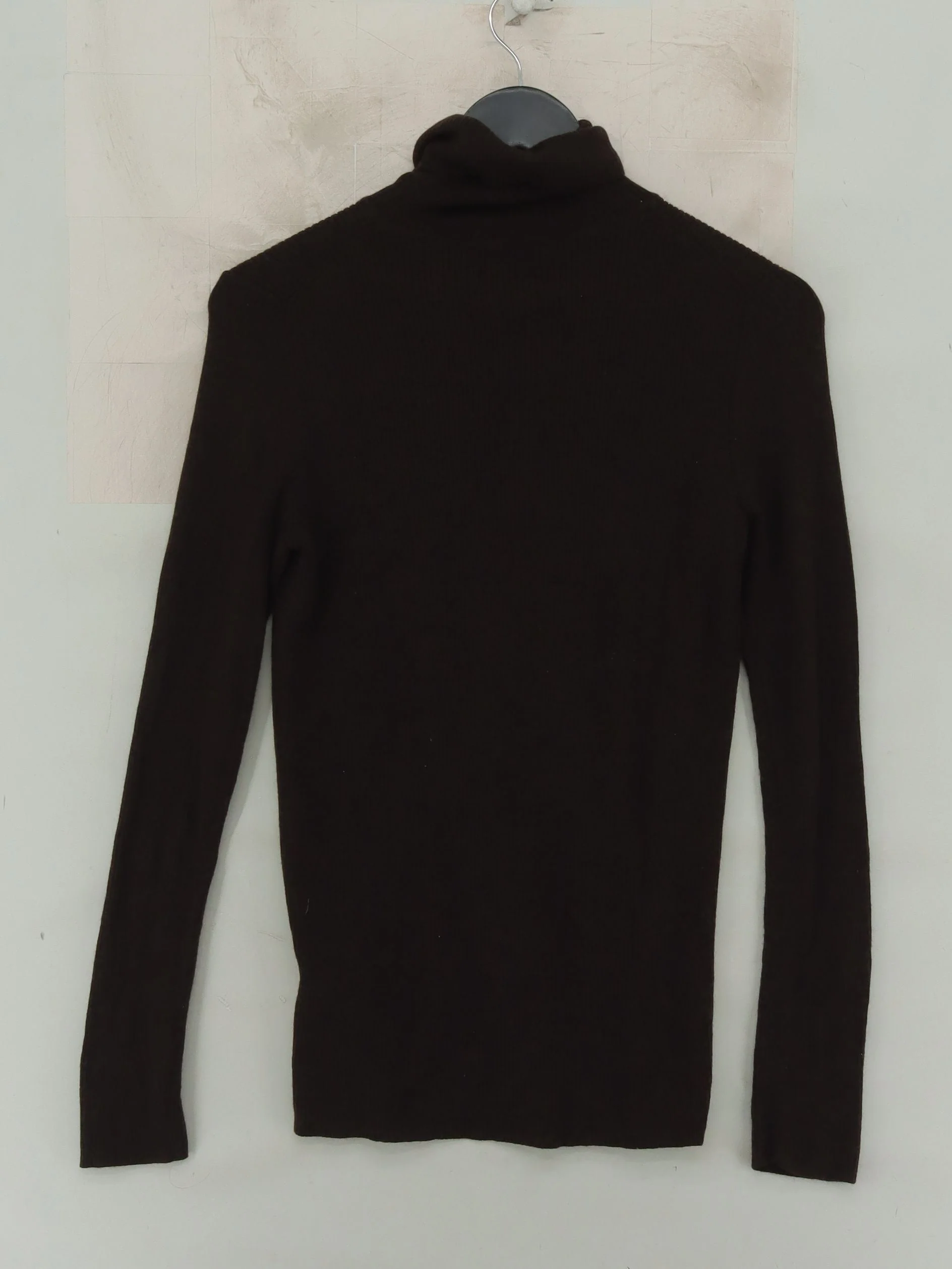 Uniqlo Men's Jumper L Brown 100% Wool Roll Neck Pullover - Image 2