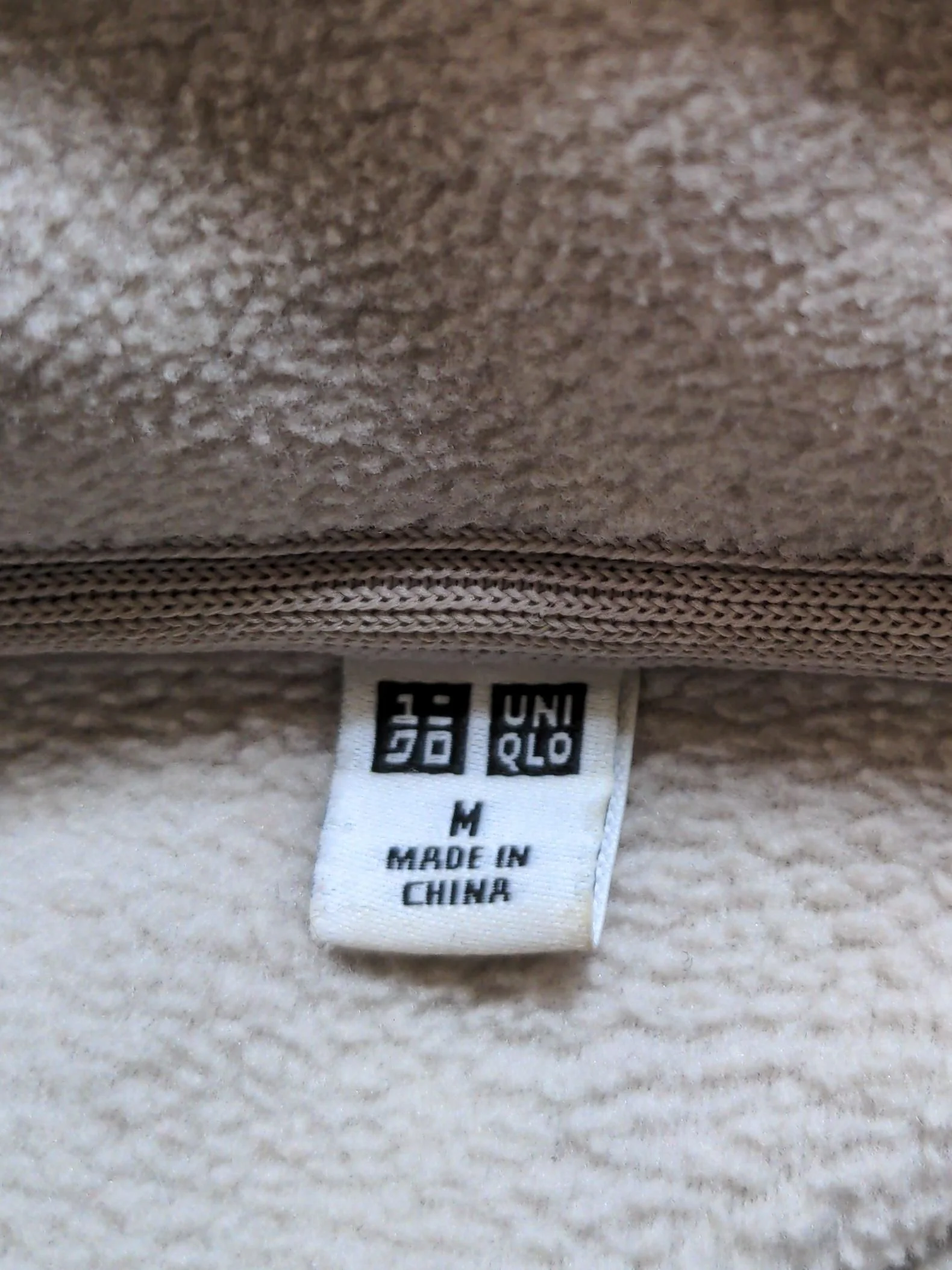 Uniqlo Men's Jumper M Multi 100% Polyester High Neck Pullover - Image 5