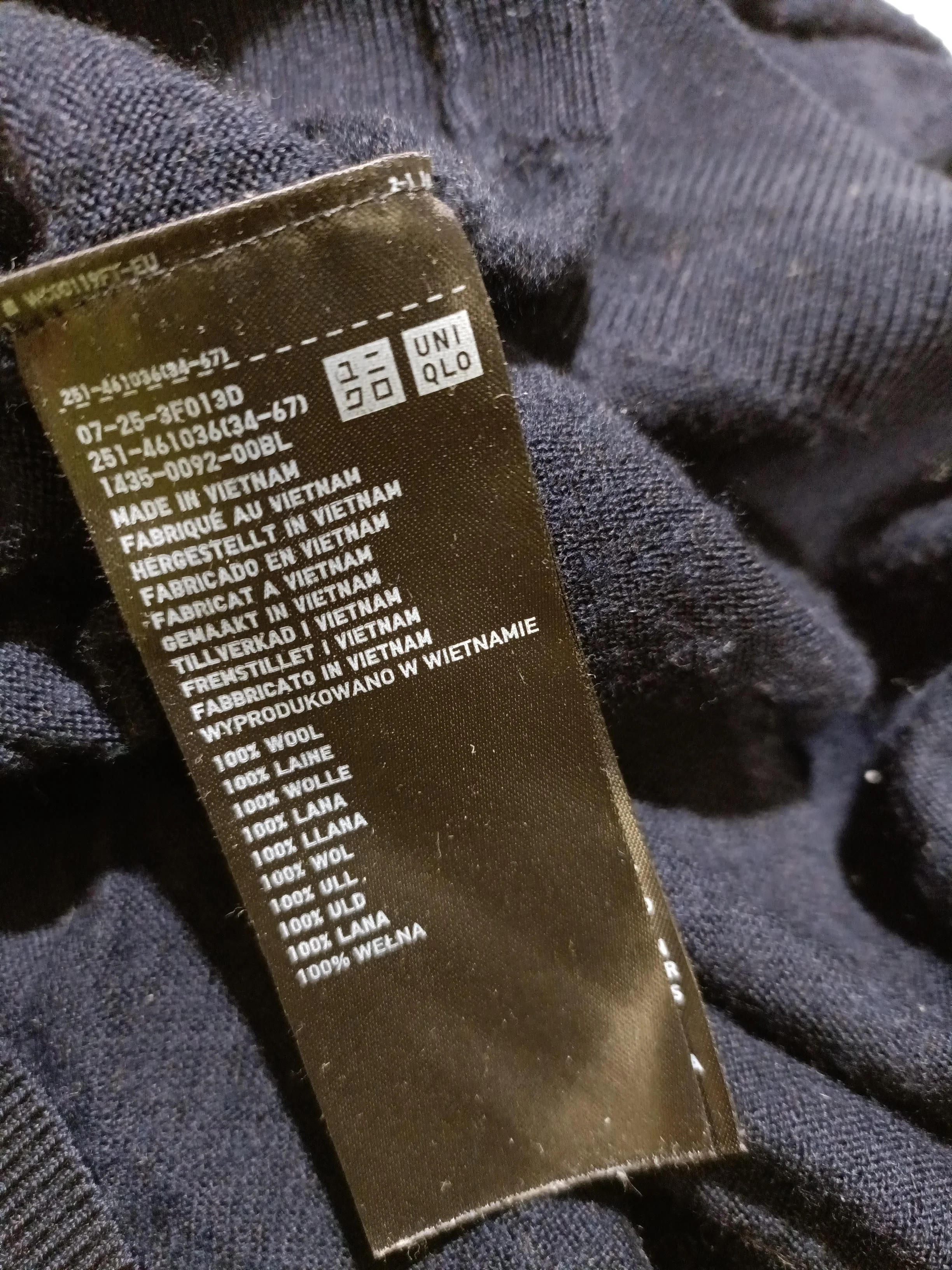 Uniqlo Men's Jumper S Blue 100% Wool Crew Neck Pullover - Image 6