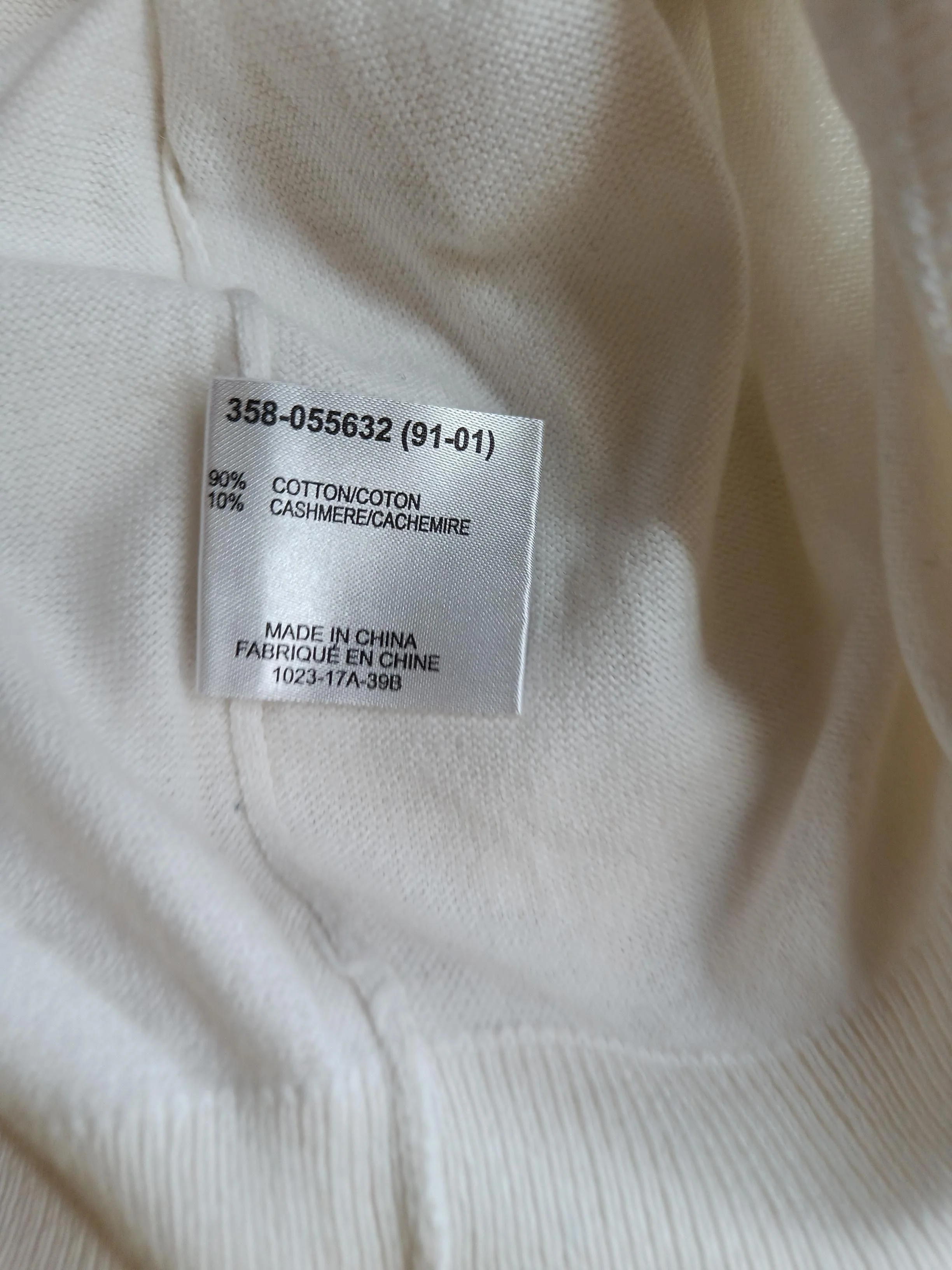 Uniqlo Men's Jumper S White Cotton with Cashmere V-Neck Pullover - Image 6