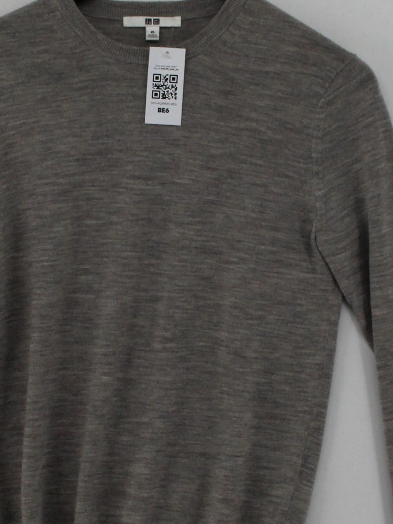 Uniqlo Men's Jumper XS Grey 100% Wool Round Neck Pullover - Image 3