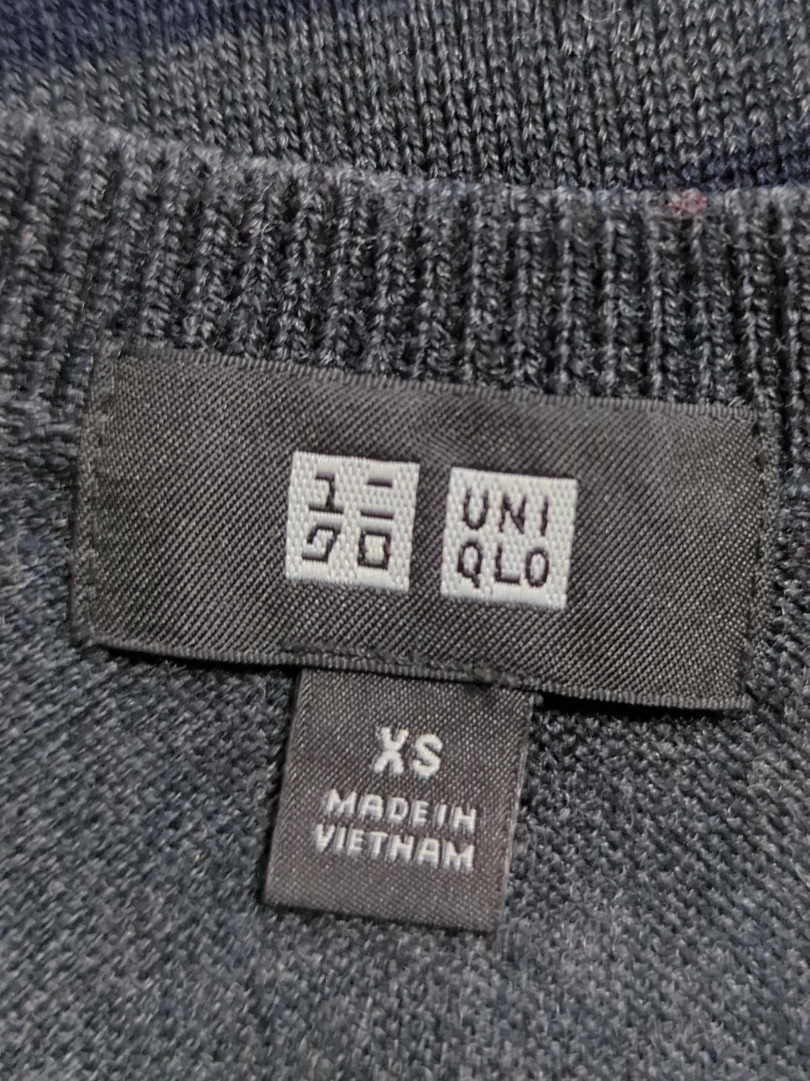 Uniqlo Men's Jumper XS Grey Striped 100% Wool Crew Neck Pullover - Image 5