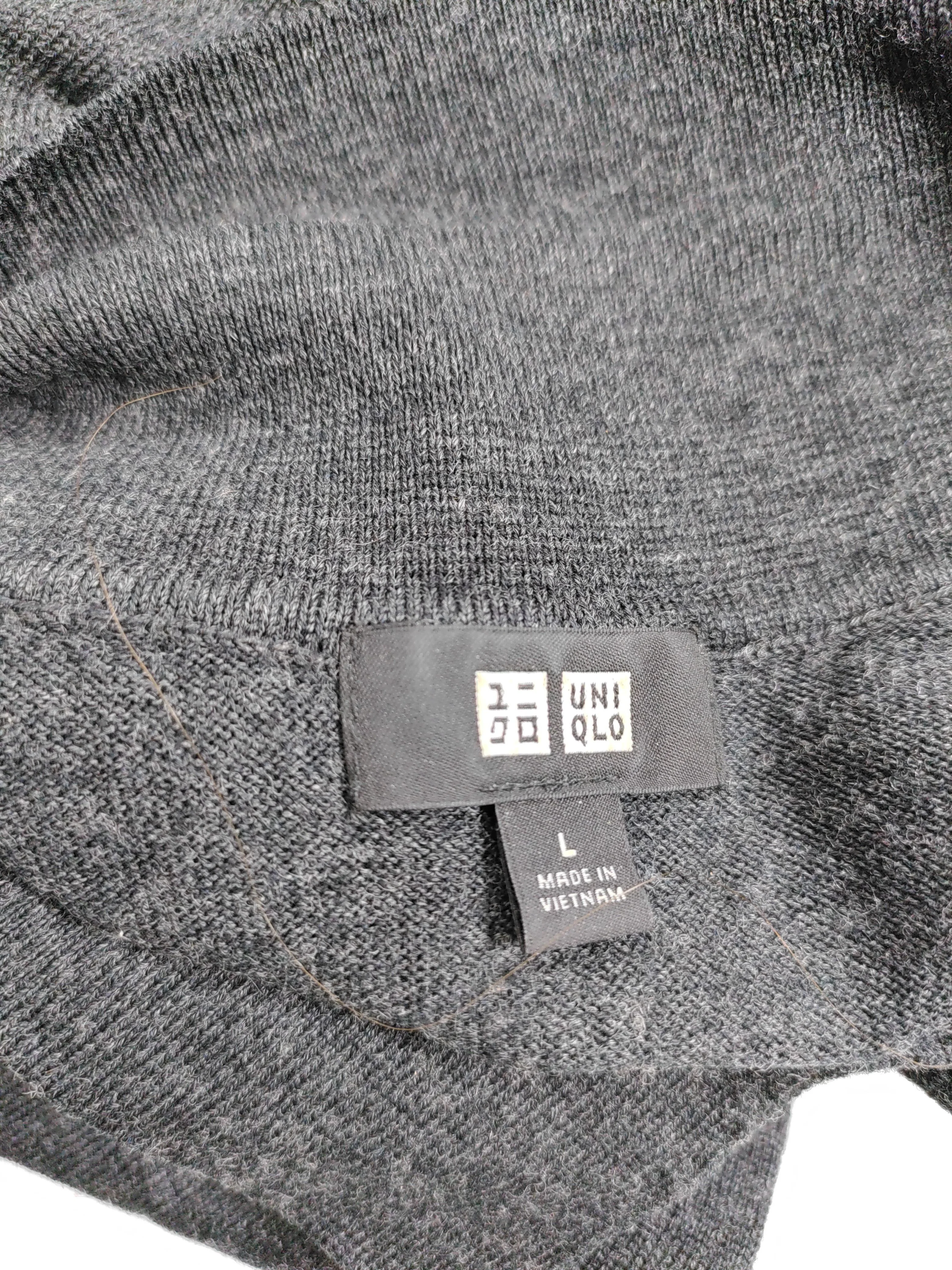 Uniqlo Men's Polo L Grey 100% Wool Basic - Image 5