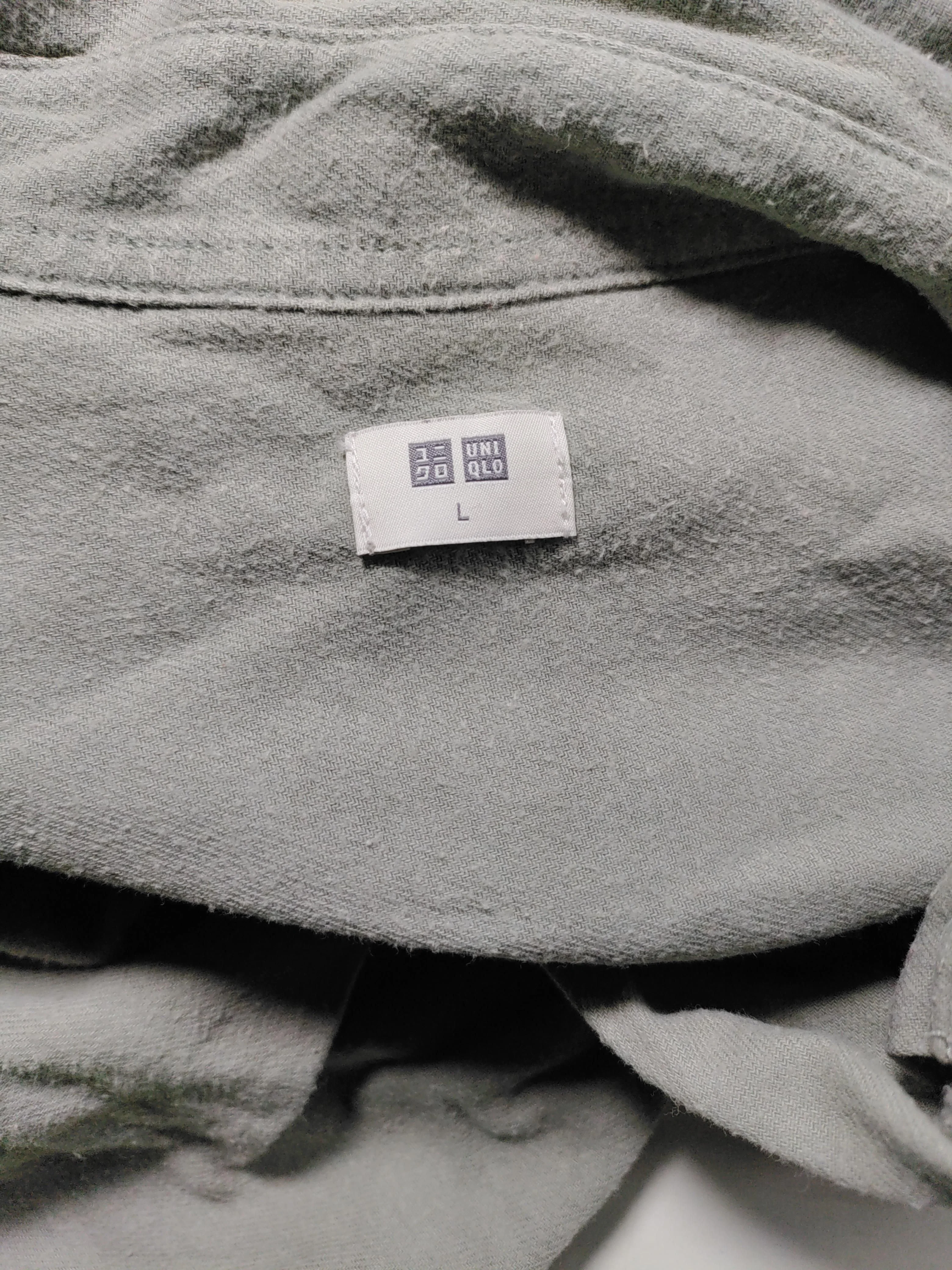 Uniqlo Men's Shirt L Green 100% Cotton Basic - Image 6