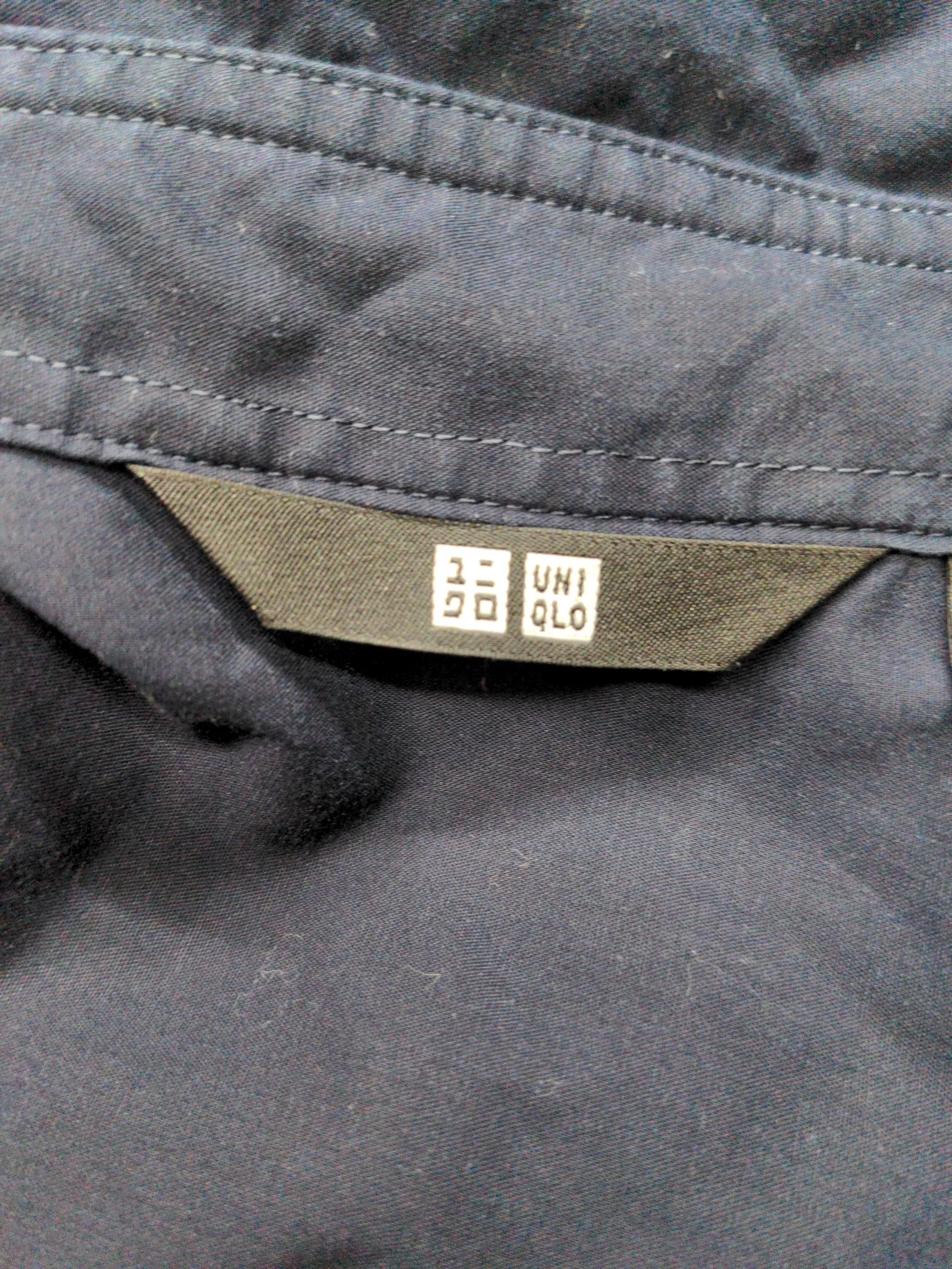 Uniqlo Men's Shirt M Blue 100% Cotton Basic - Image 5