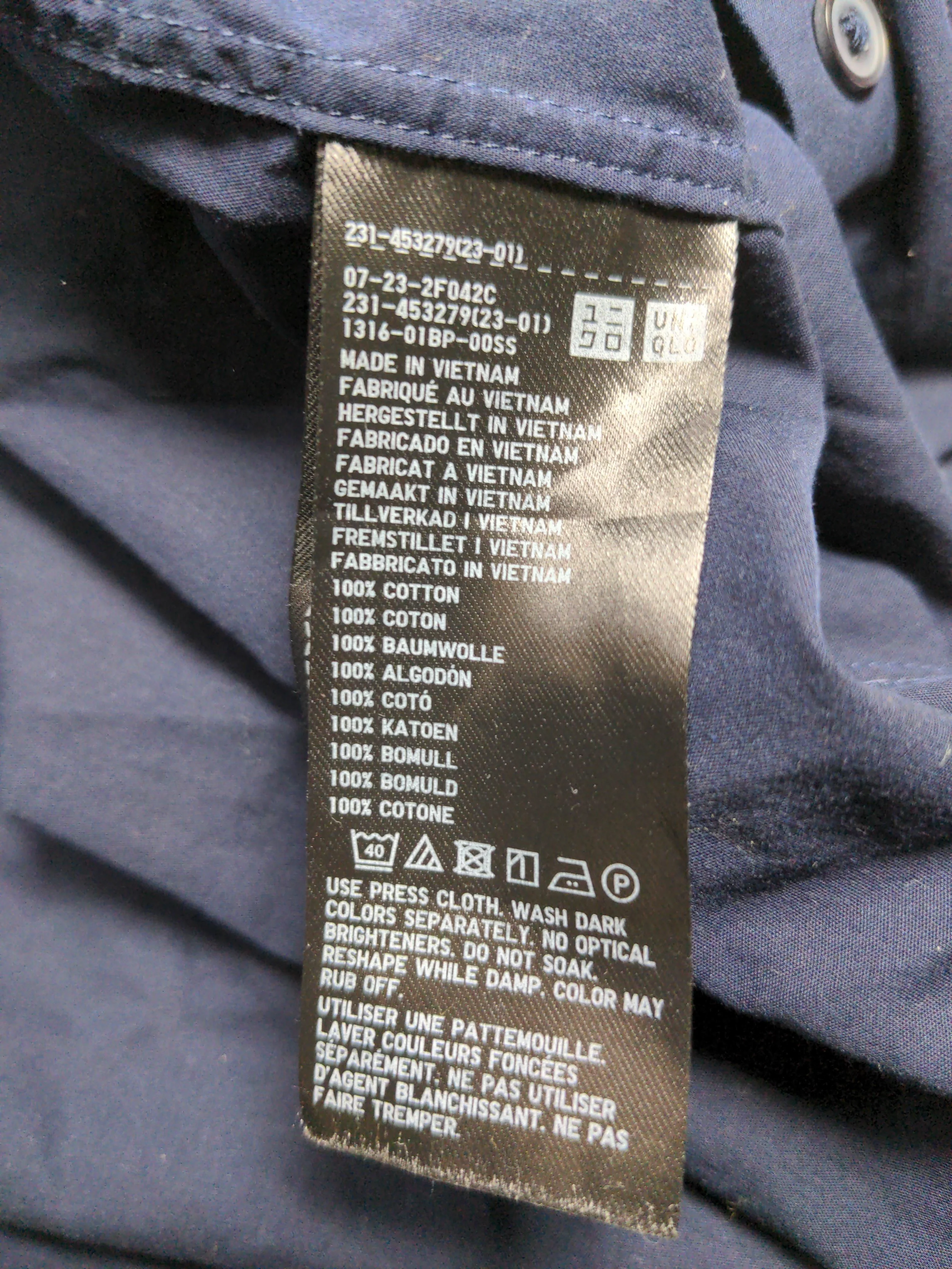 Uniqlo Men's Shirt M Blue 100% Cotton Basic - Image 6