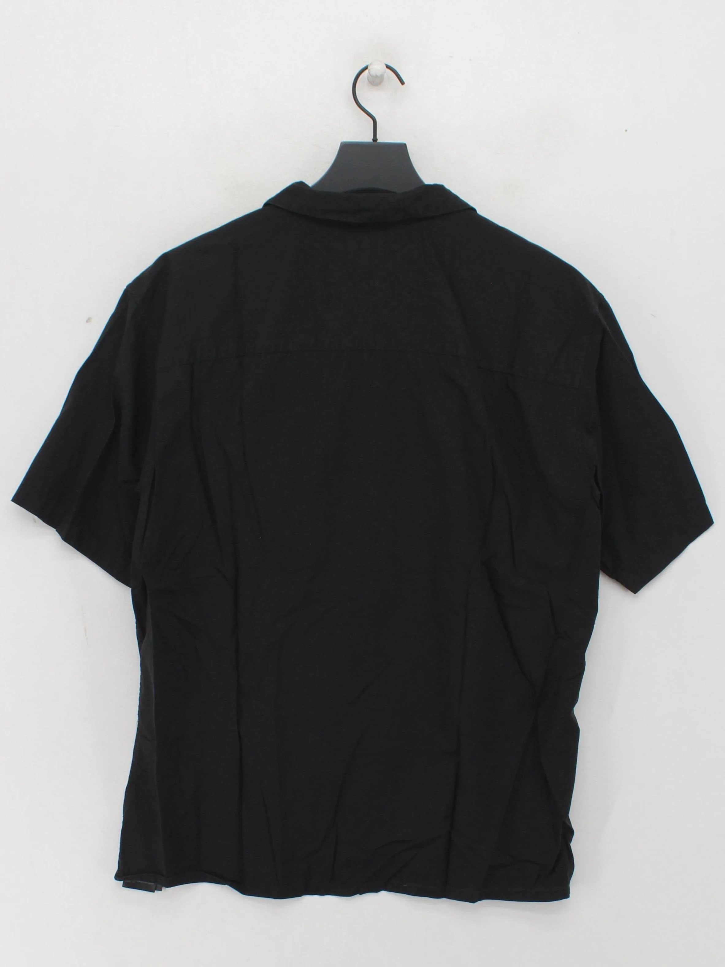 Uniqlo Men's Shirt S Black Viscose with Cotton Basic - Image 2