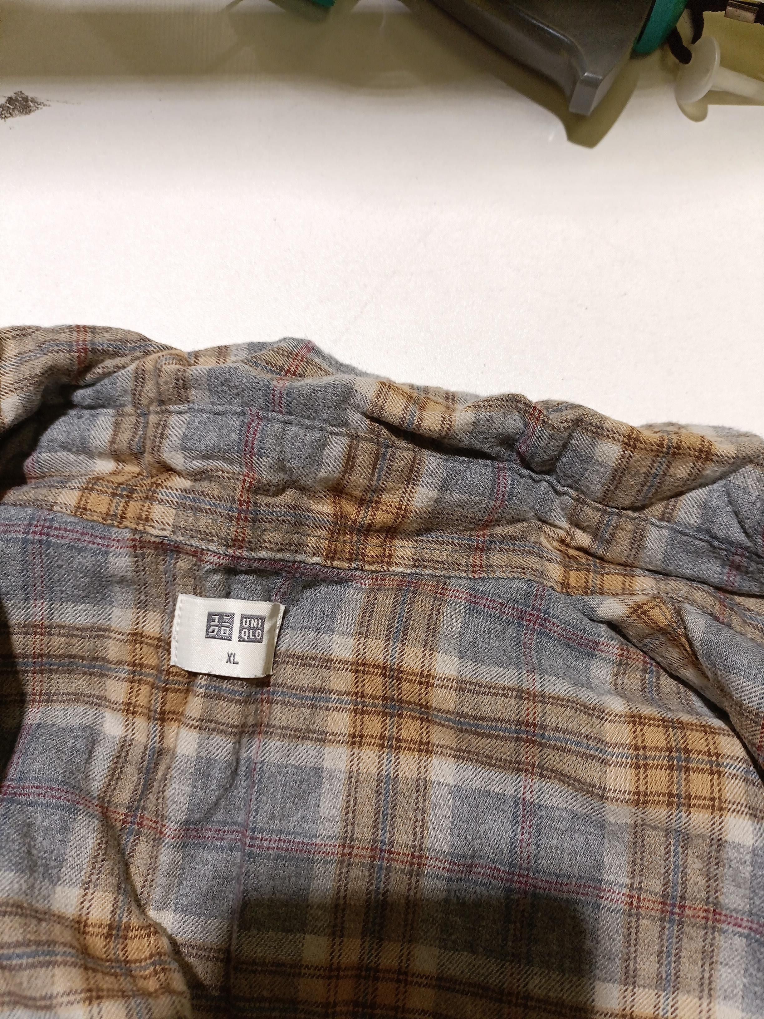 Uniqlo Men's Shirt XL Multi Checkered 100% Cotton Basic - Image 5