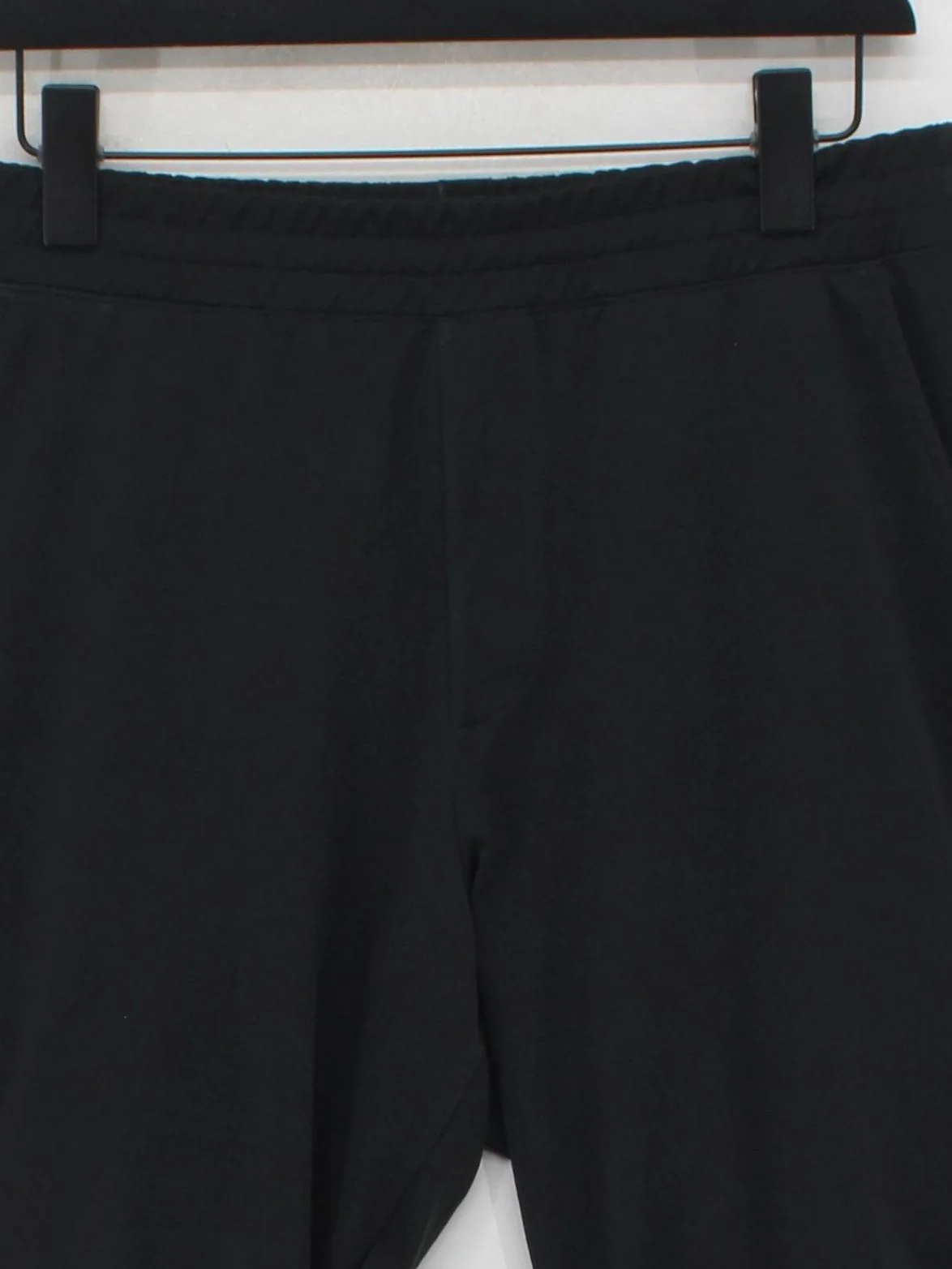 Uniqlo Men's Sports Bottoms L Black 100% Polyester Sweatpants - Image 3