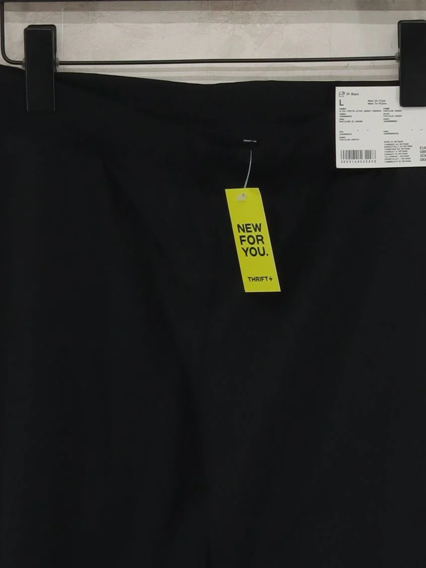 Uniqlo Men's Sports Bottoms L Black Polyester with Elastane Tapered Sweatpants - Image 3