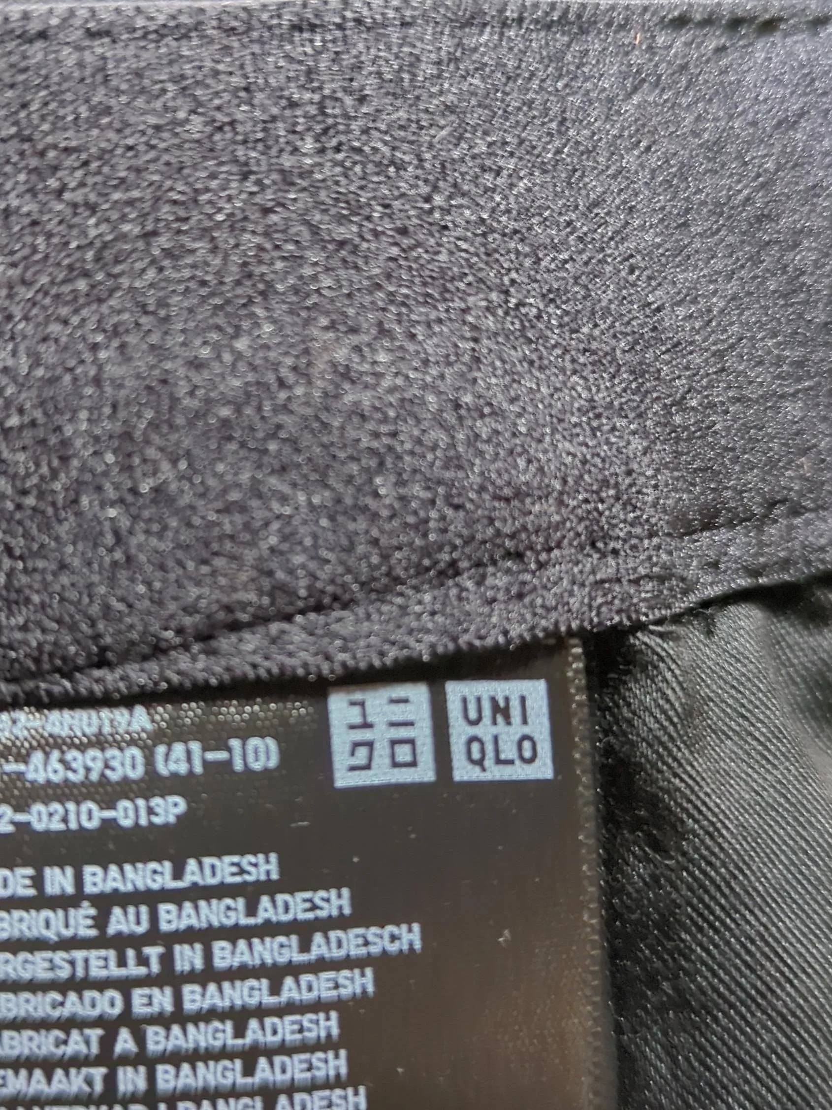 Uniqlo Men's Suit Trousers M Black Polyester with Viscose, Elastane Dress Pants - Image 5