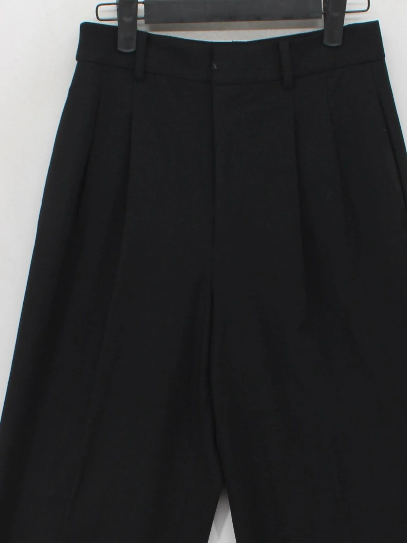 Uniqlo Men's Suit Trousers XS Black Polyester with Viscose, Elastane Dress Pants - Image 3
