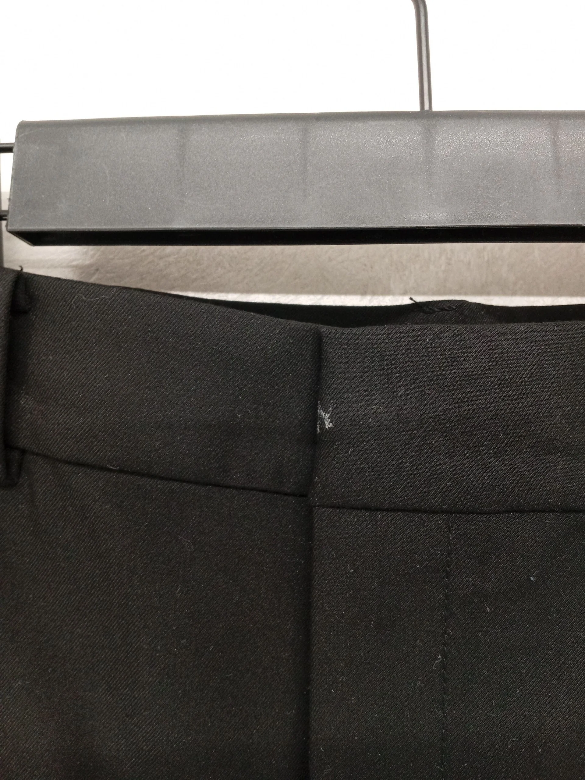 Uniqlo Men's Suit Trousers XS Black Polyester with Viscose, Elastane Dress Pants - Image 5