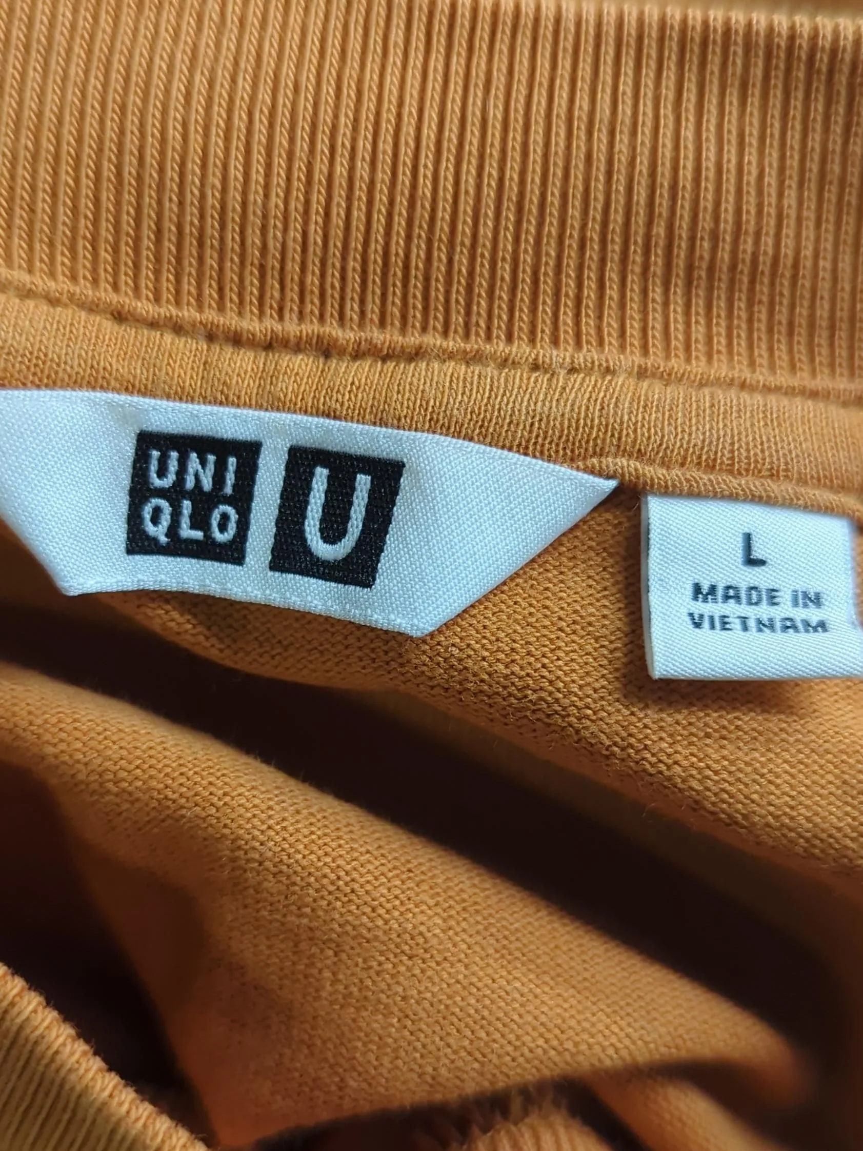 Uniqlo Men's T-Shirt L Orange Cotton with Polyester Basic - Image 5
