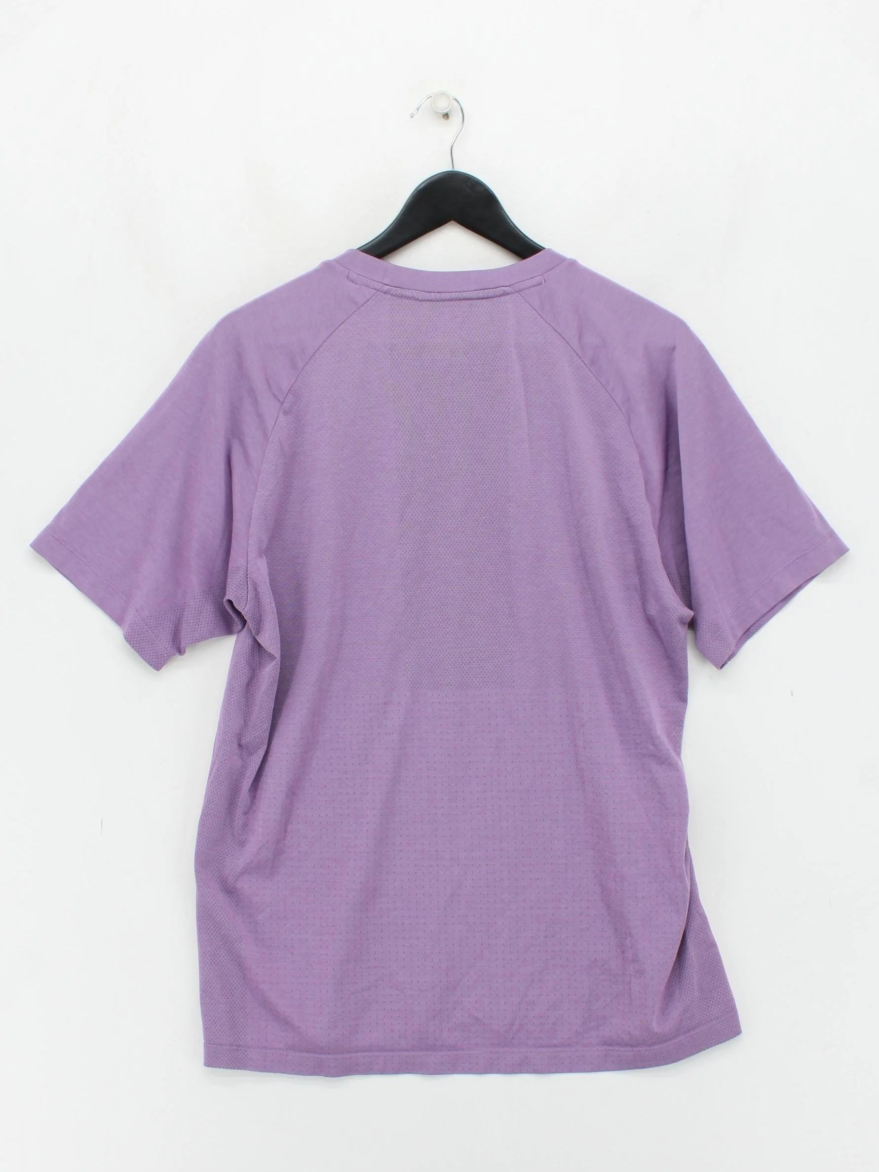 Uniqlo Men's T-Shirt L Purple 100% Polyester Round Neck Basic - Image 2