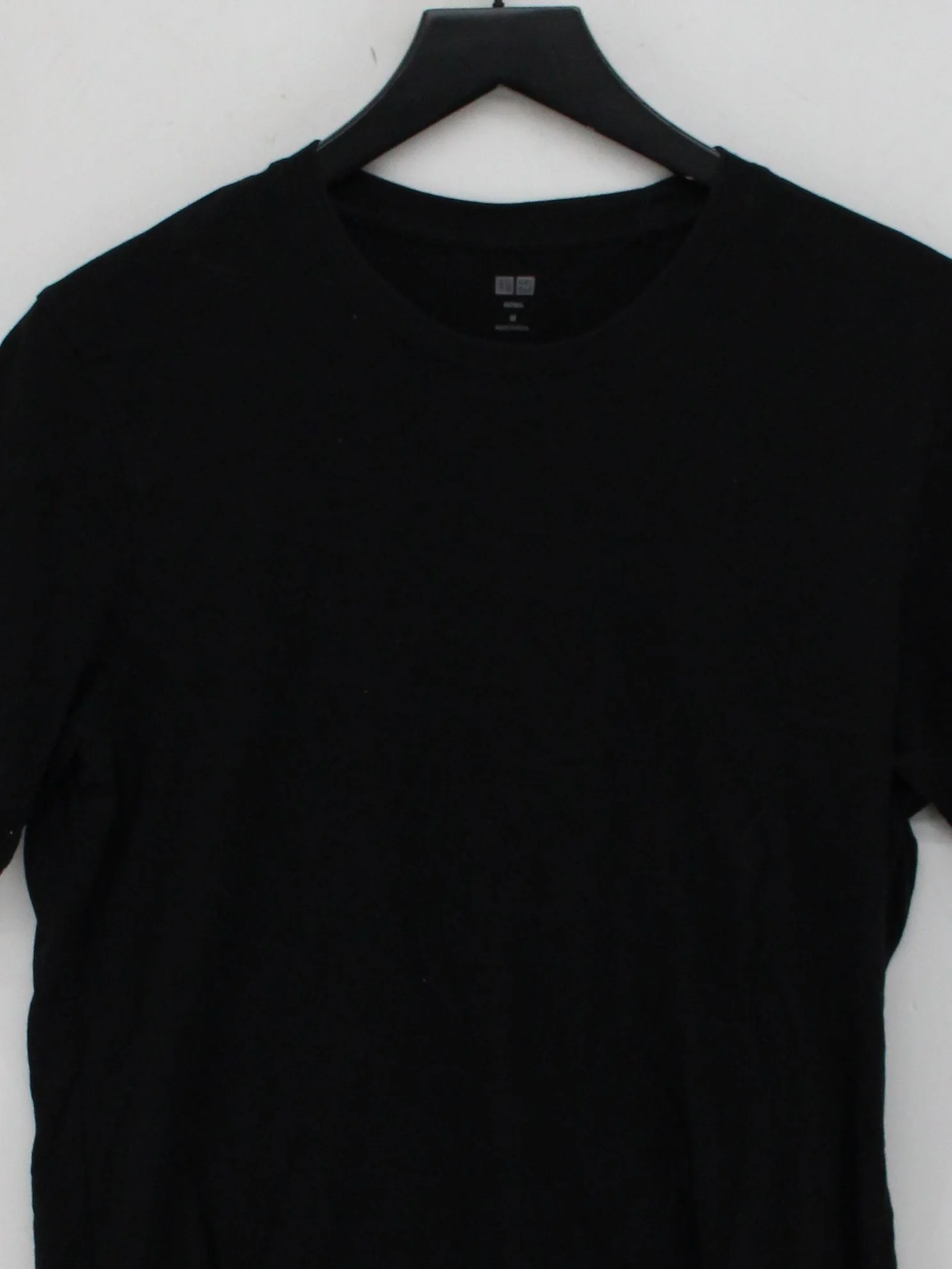Uniqlo Men's T-Shirt M Black 100% Cotton Basic - Image 3