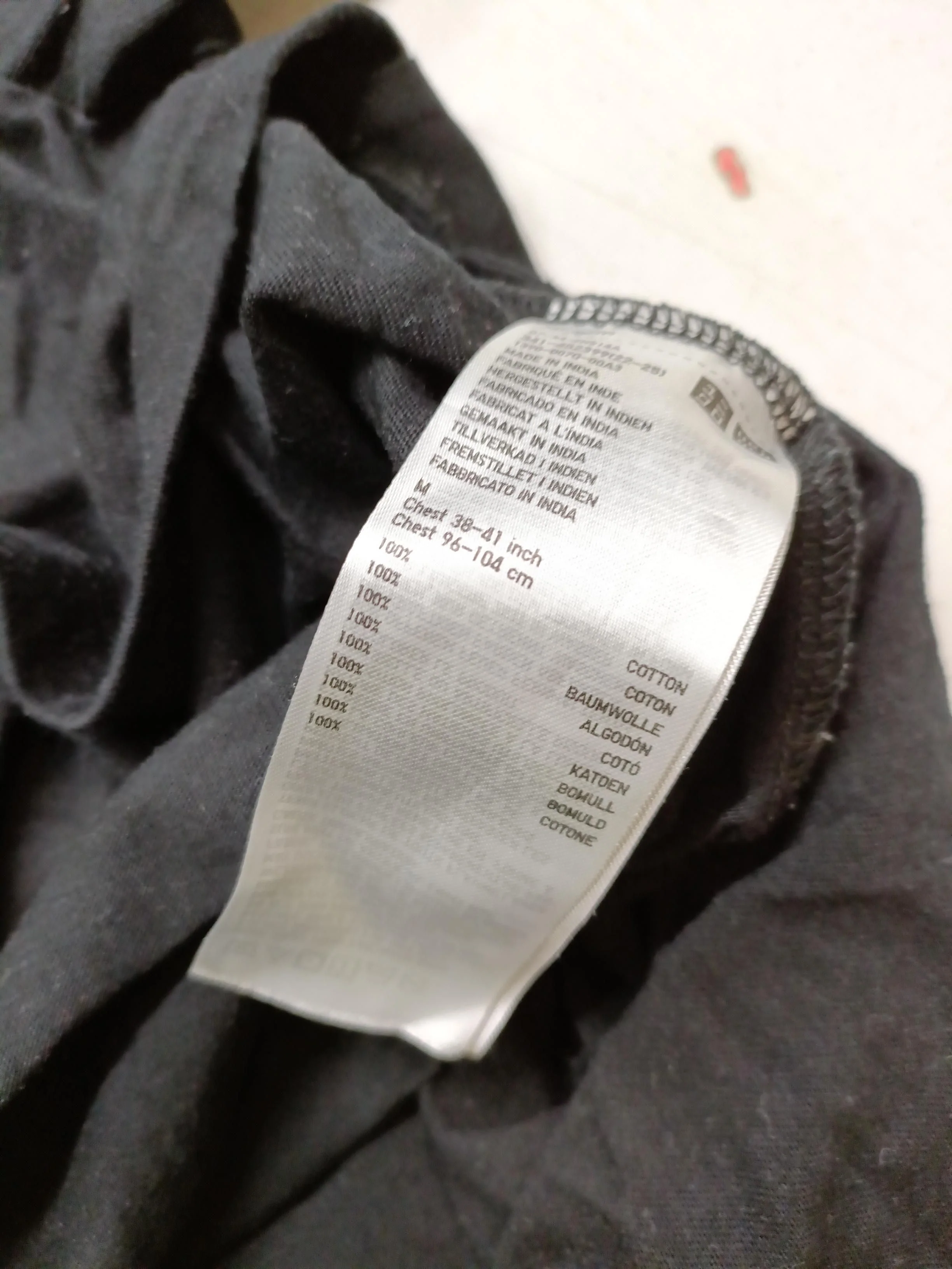 Uniqlo Men's T-Shirt M Black 100% Cotton Basic - Image 6