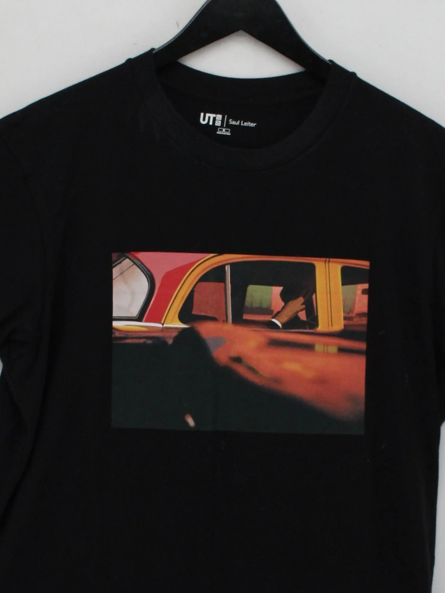 Uniqlo Men's T-Shirt M Black Graphic 100% Cotton Basic - Image 3