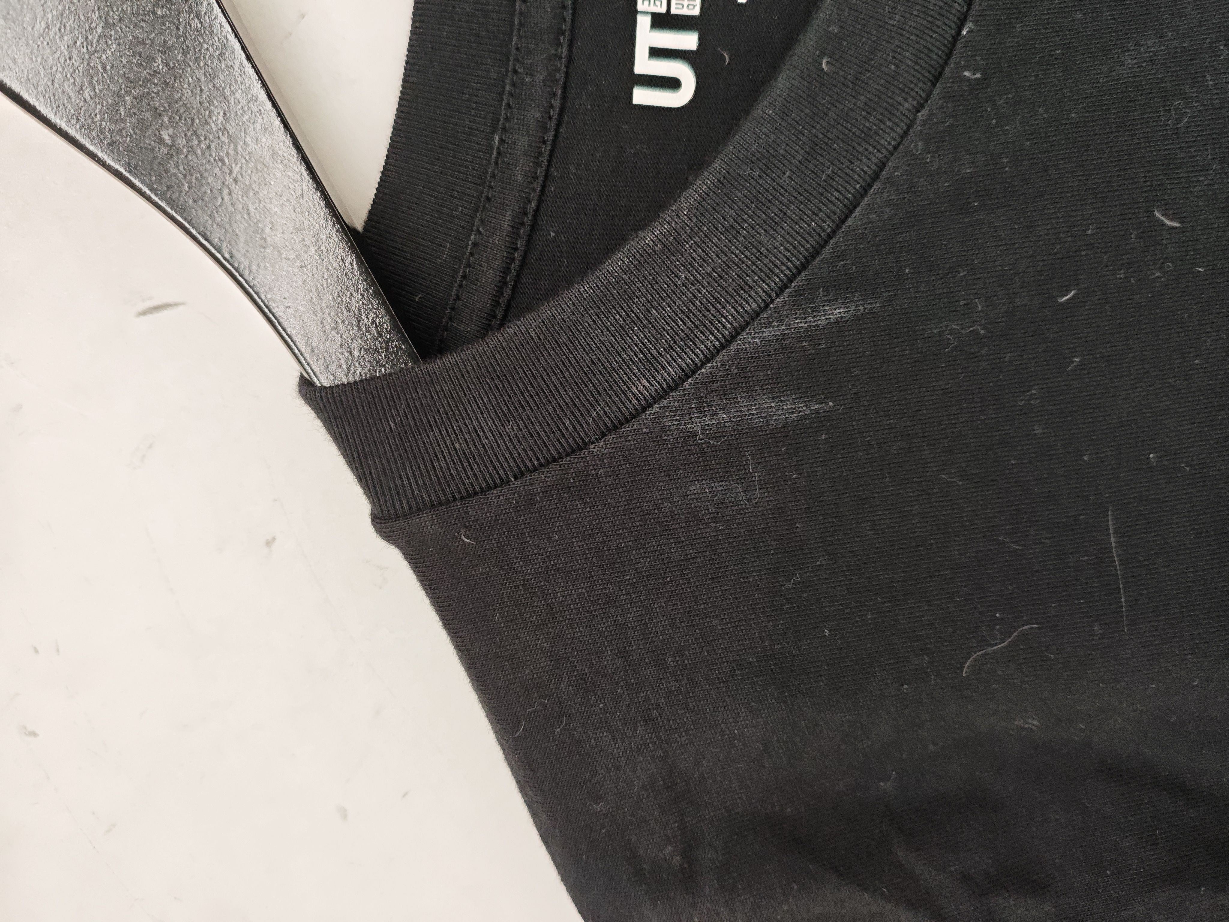 Uniqlo Men's T-Shirt M Black Graphic 100% Cotton Basic - Image 5