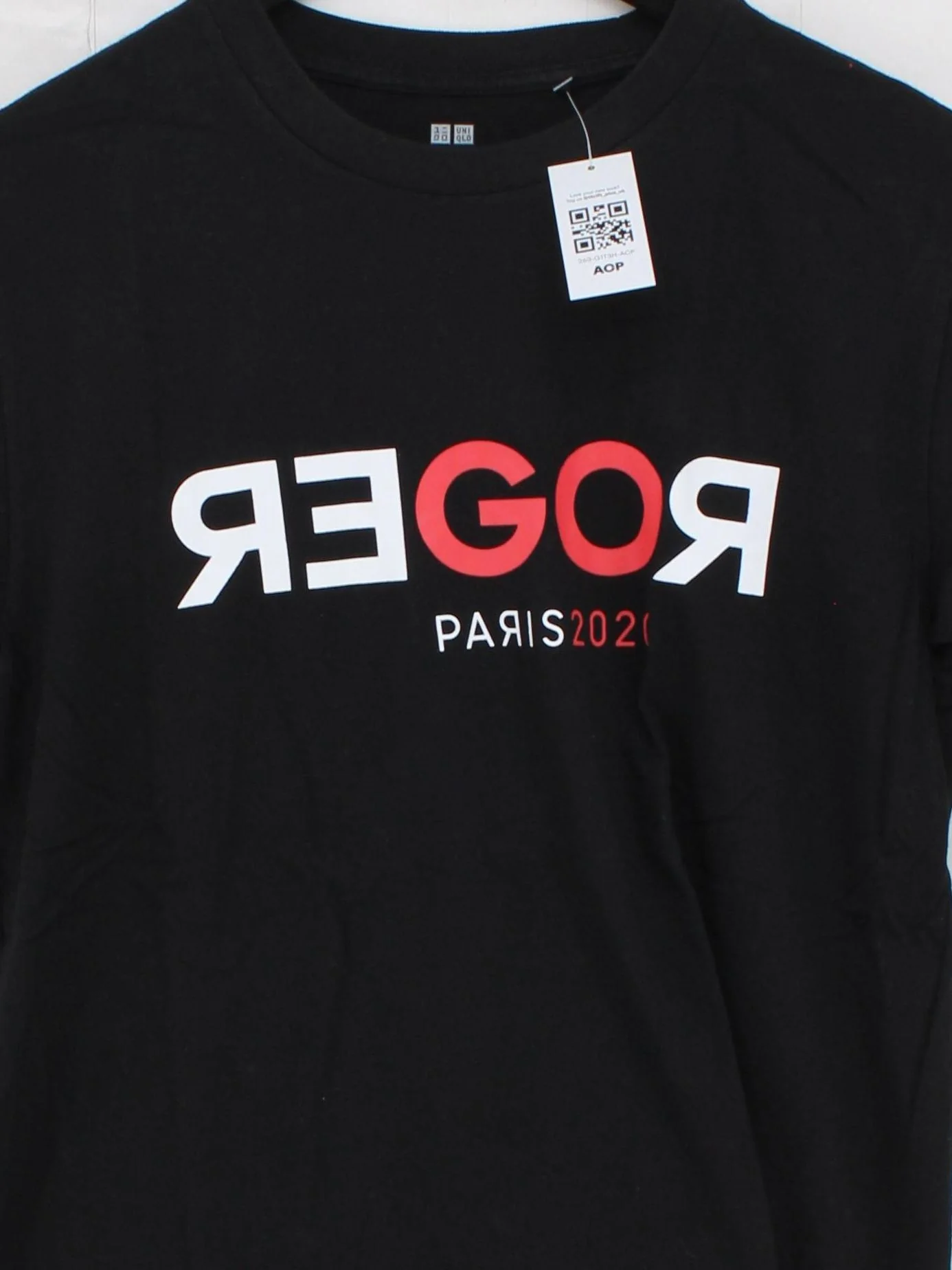 Uniqlo Men's T-Shirt M Black Graphic 100% Cotton Basic - Image 3