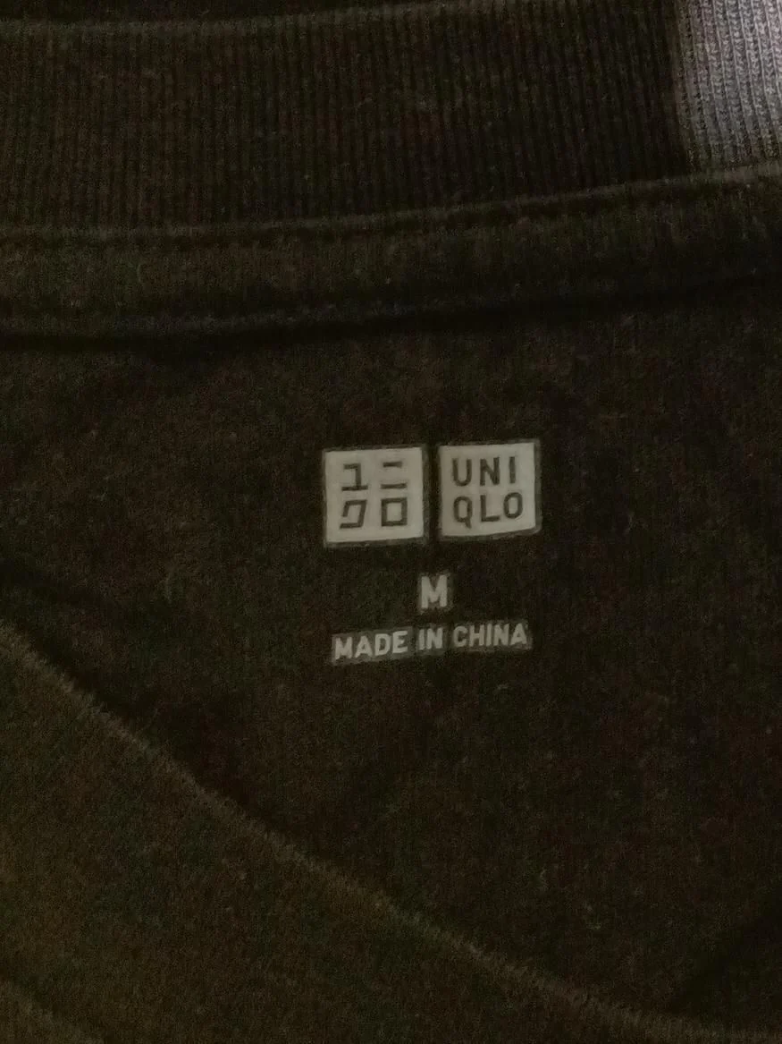 Uniqlo Men's T-Shirt M Black Graphic 100% Cotton Basic - Image 5