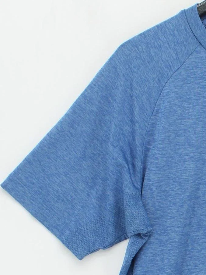Uniqlo Men's T-Shirt M Blue Polyester with Nylon Round Neck Basic - Image 4