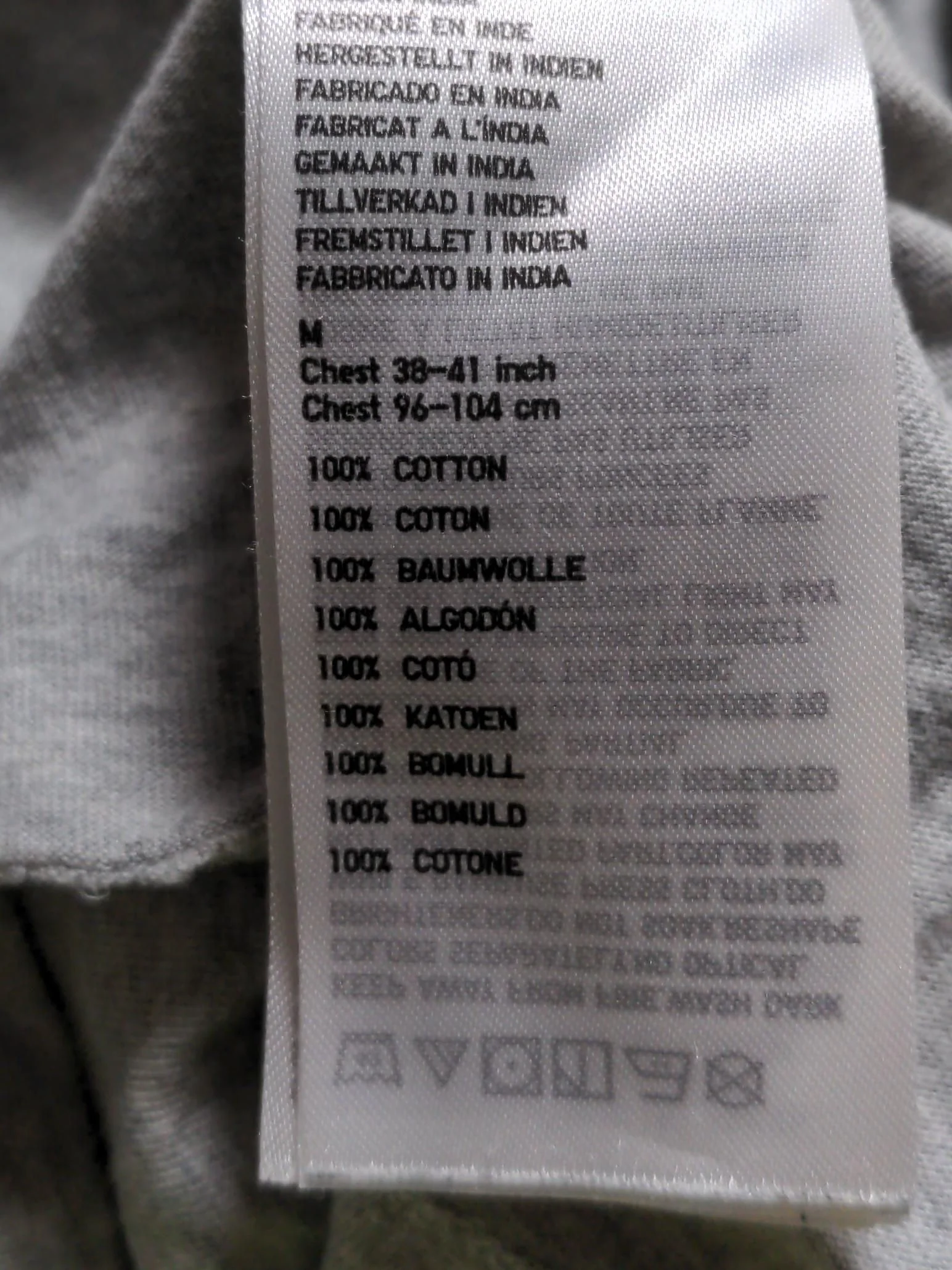 Uniqlo Men's T-Shirt M Grey 100% Cotton Basic - Image 6